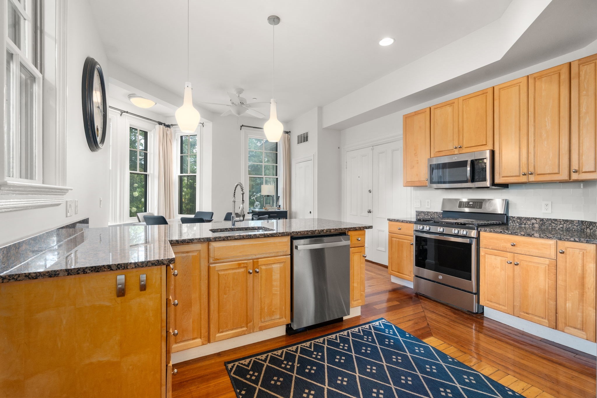 105 Pleasant St # 2