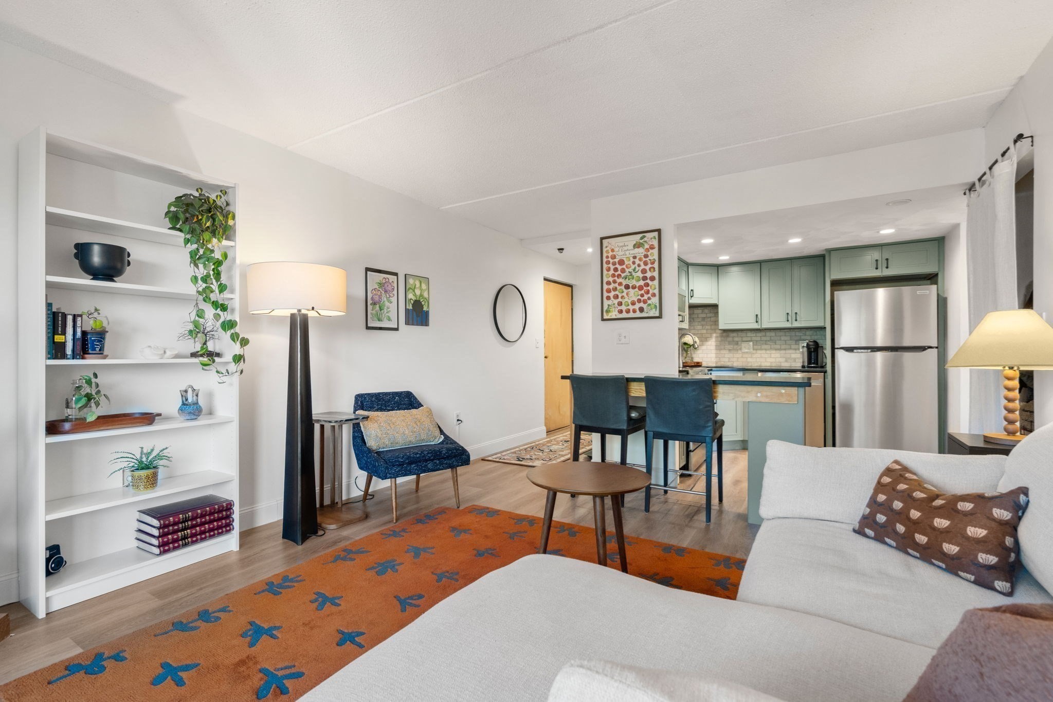 390 Broadway # 54