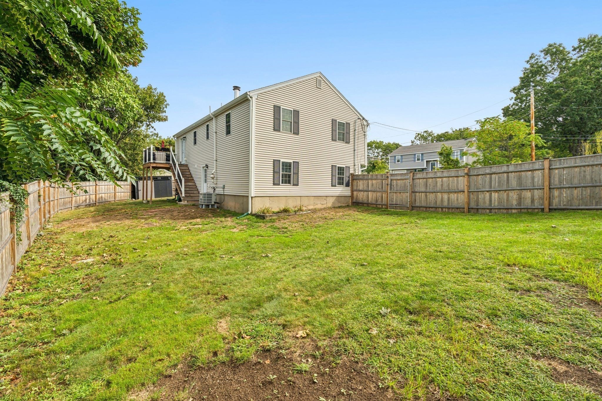 8 Skyview Ln