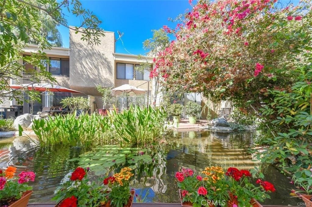 5451 Twin Lakes Drive