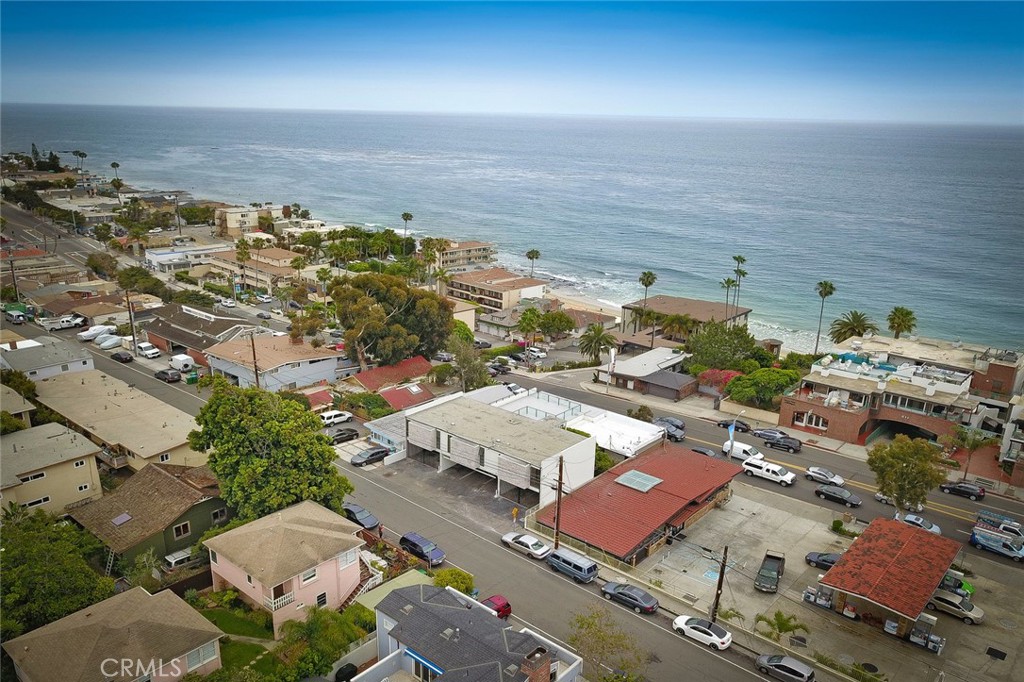 618 S Coast Highway