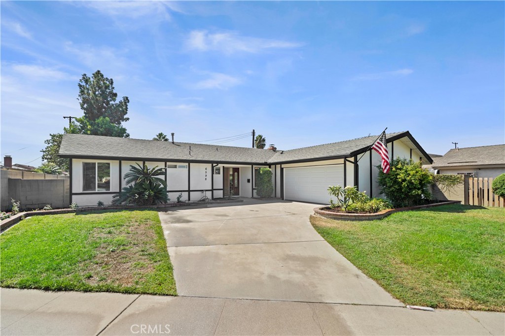 6598 Longfellow Dr