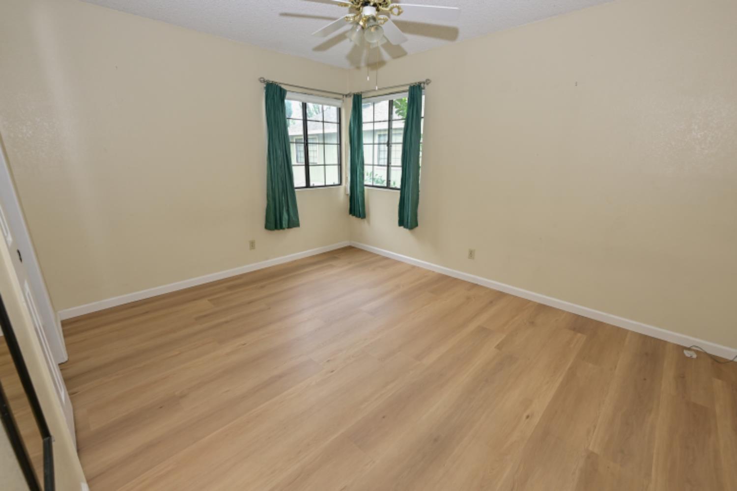 4718 E Alamos Avenue # 105