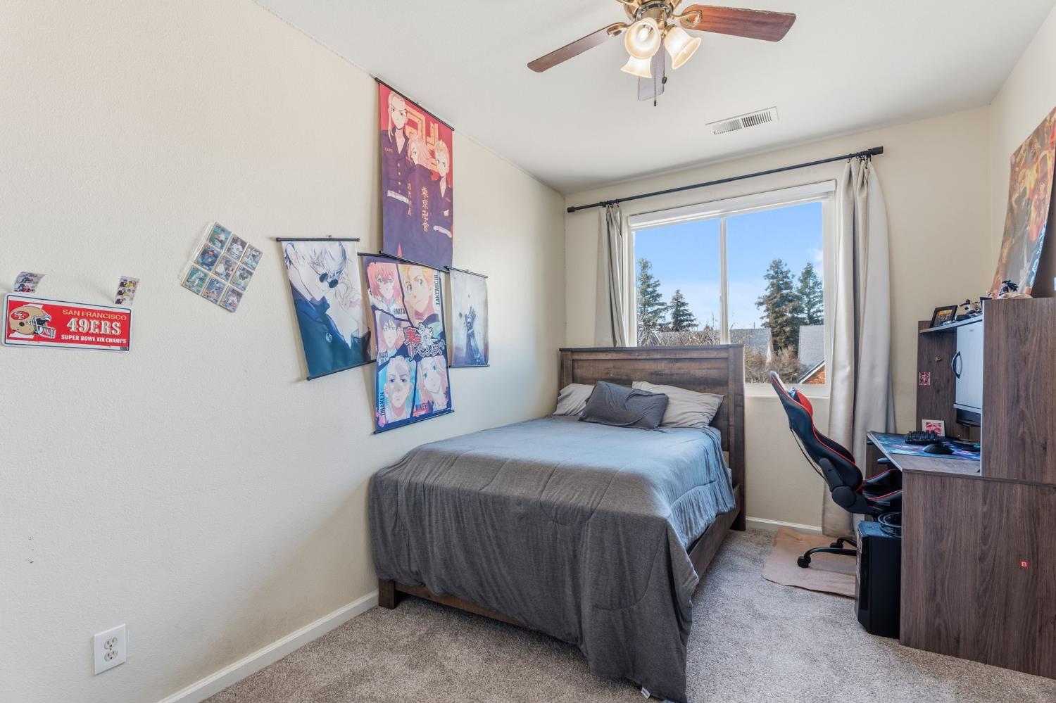 2613 Applegate Avenue