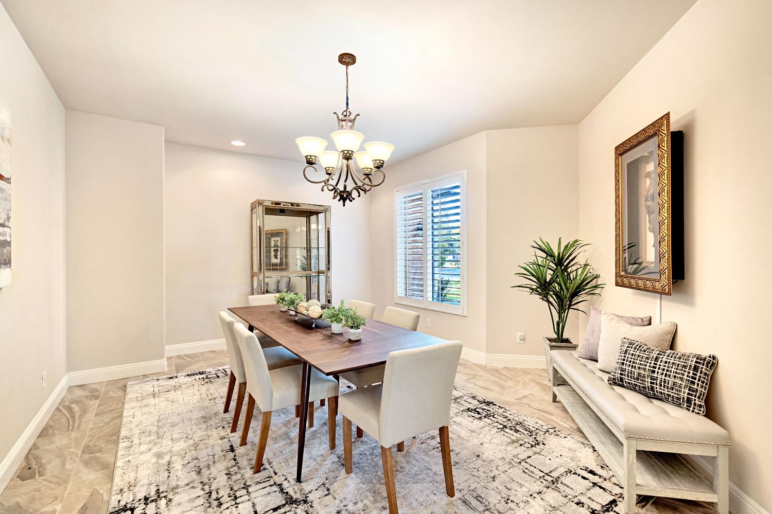 10547 N Laurel Valley Drive