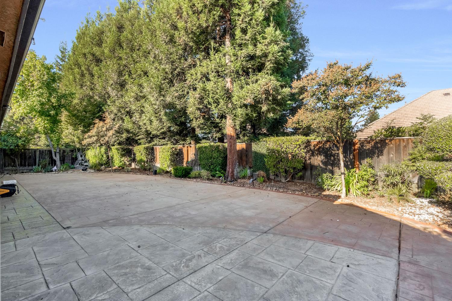 10547 N Laurel Valley Drive