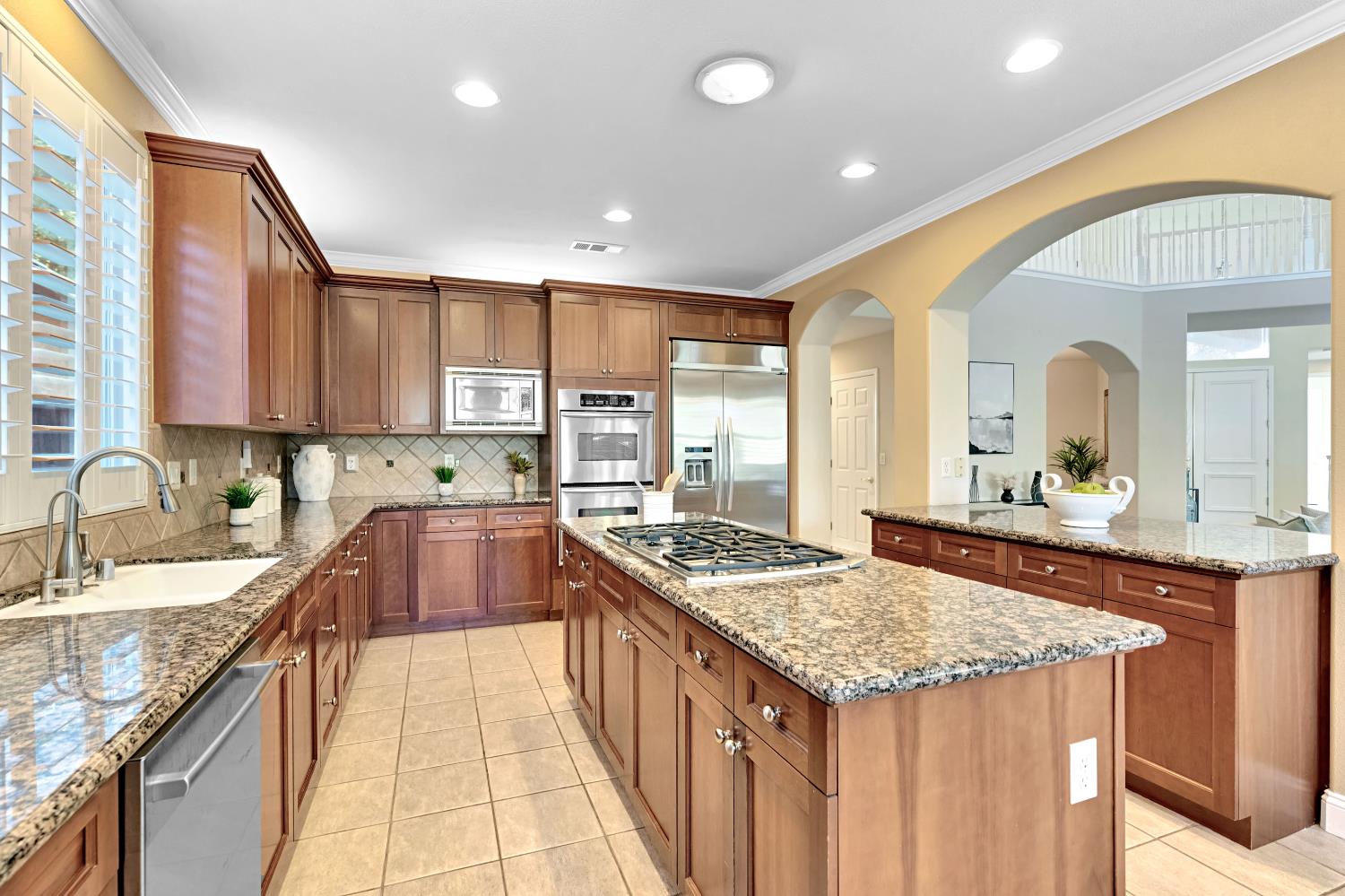 10547 N Laurel Valley Drive