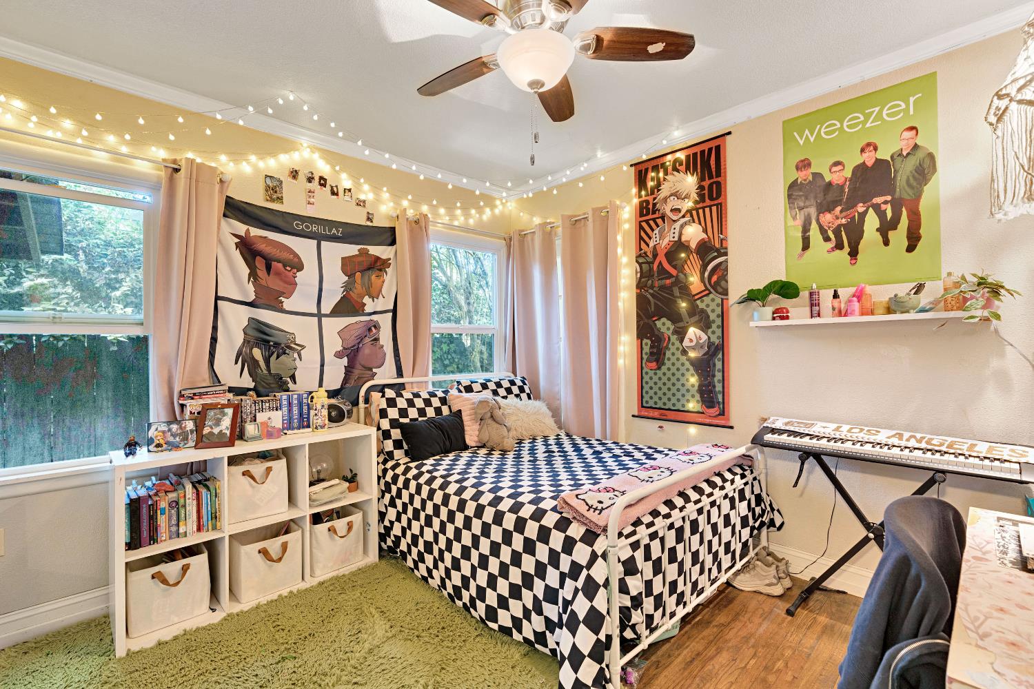 1076 W Myrtle