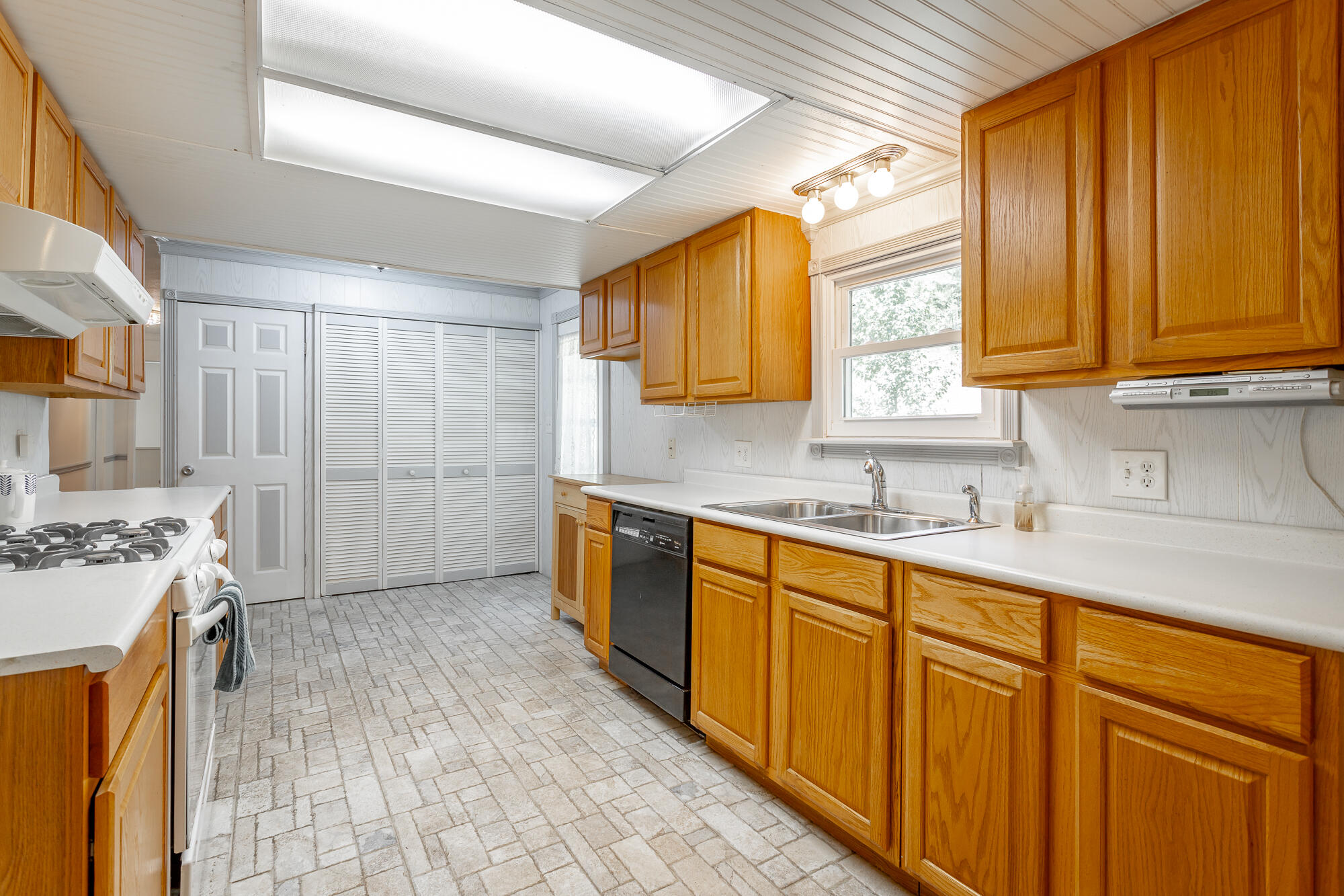 5901 Levi Road