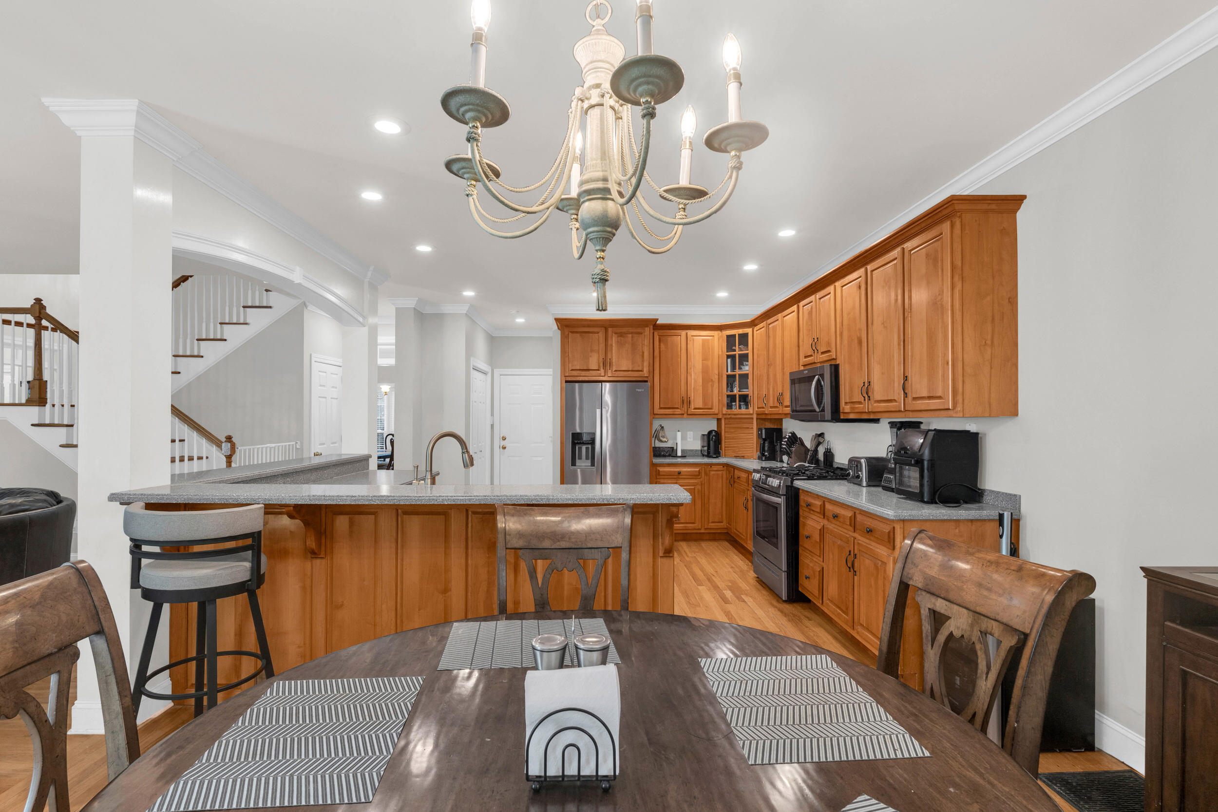 1977 Turnberry Circle