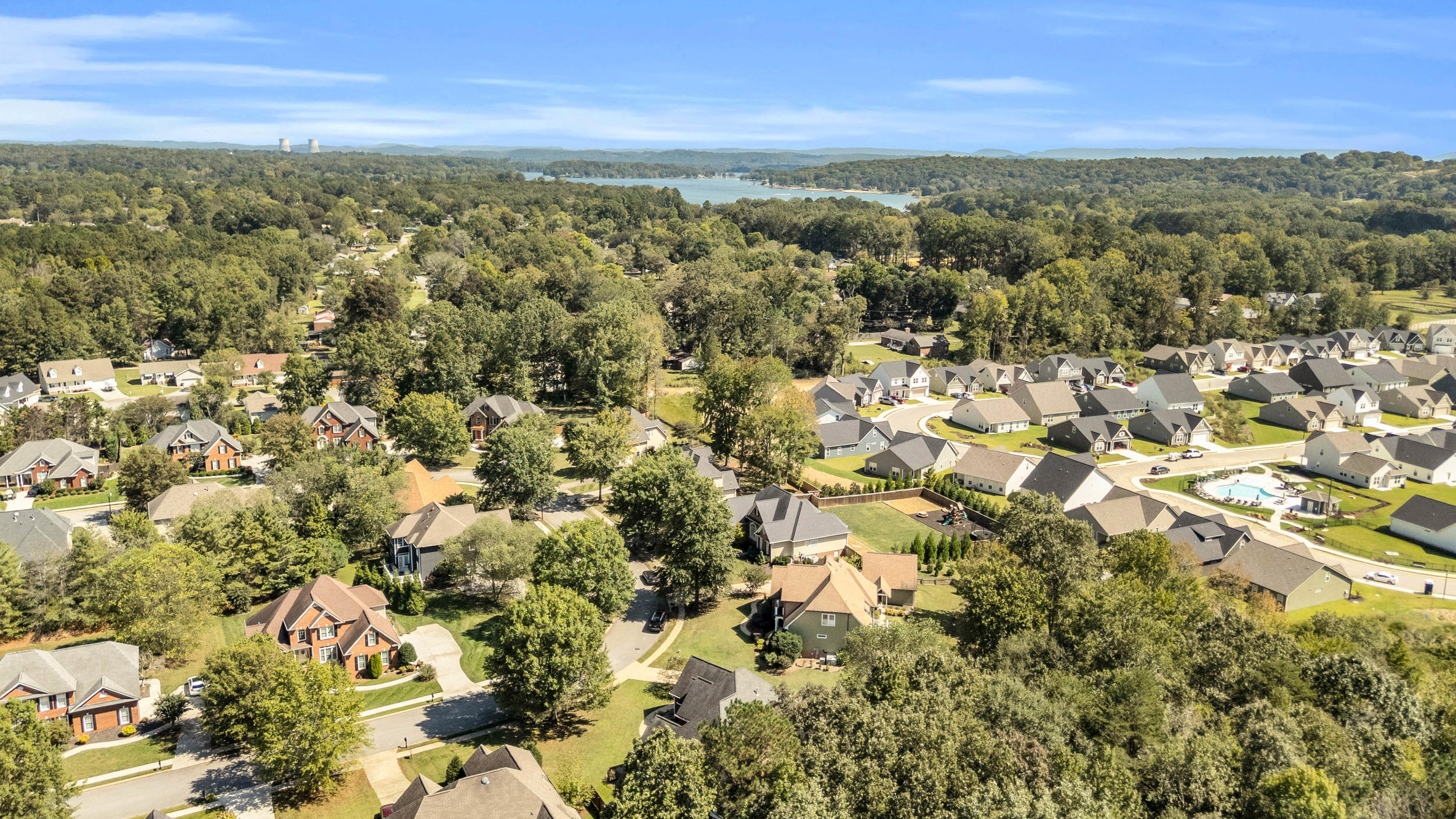 1977 Turnberry Circle