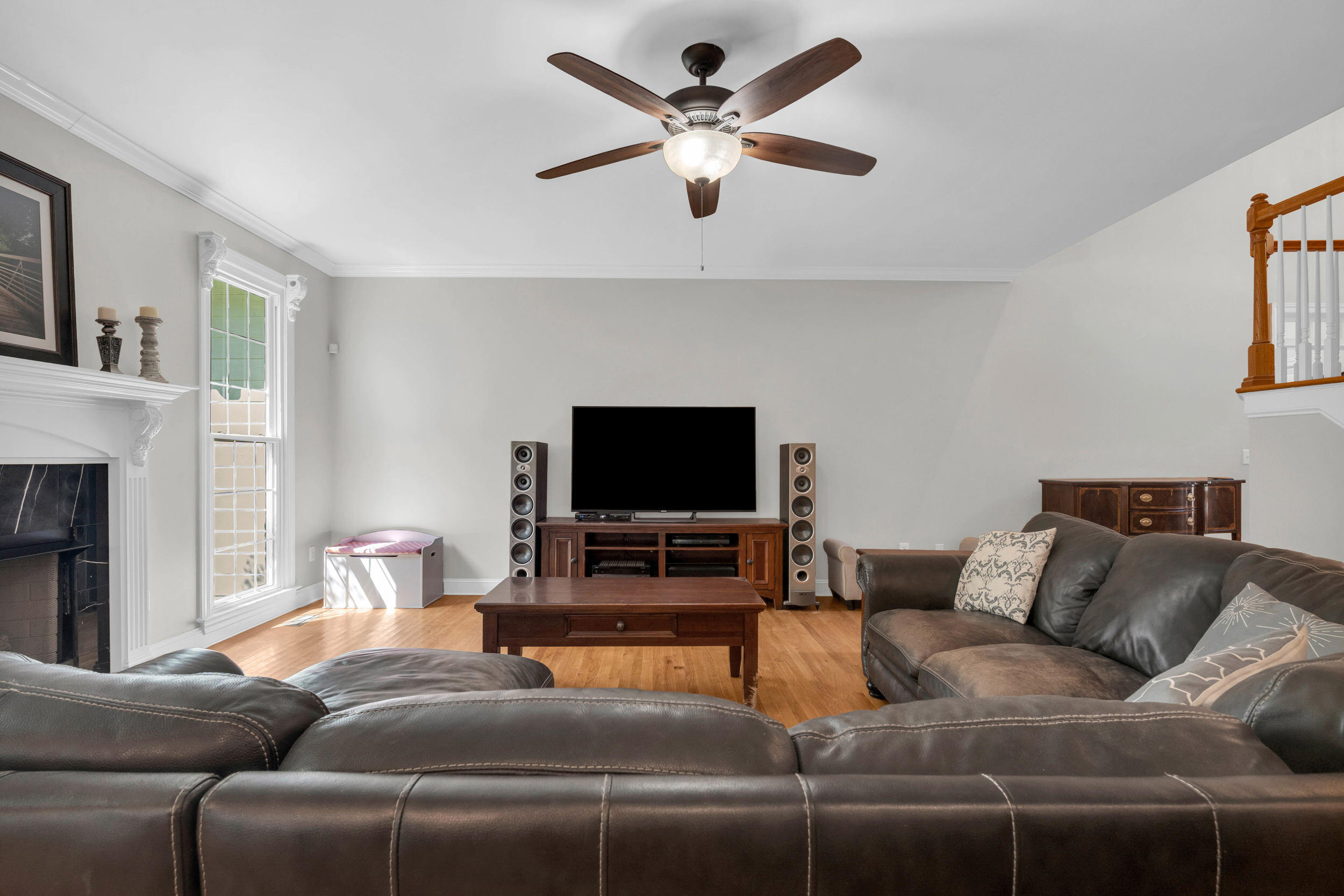 1977 Turnberry Circle