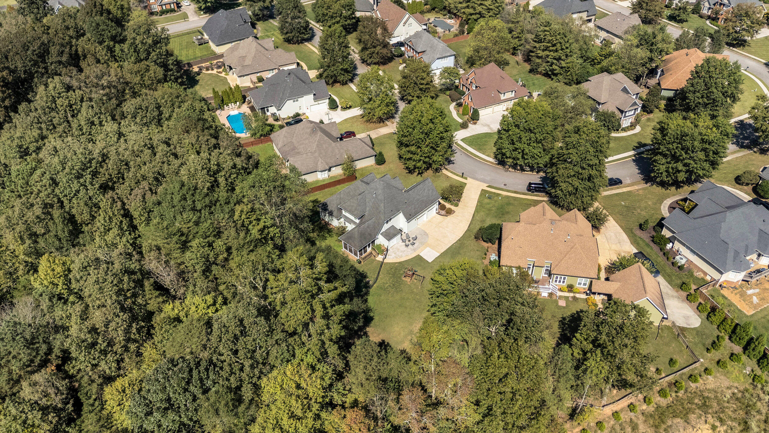1977 Turnberry Circle