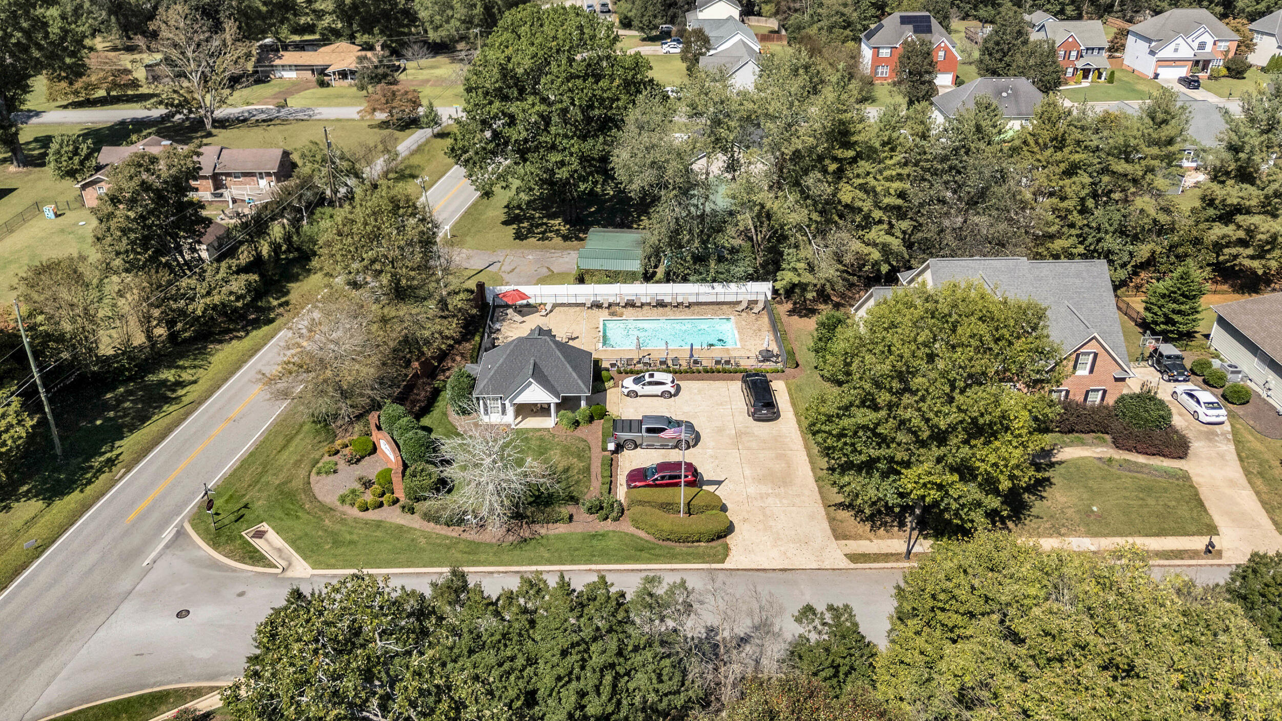1977 Turnberry Circle
