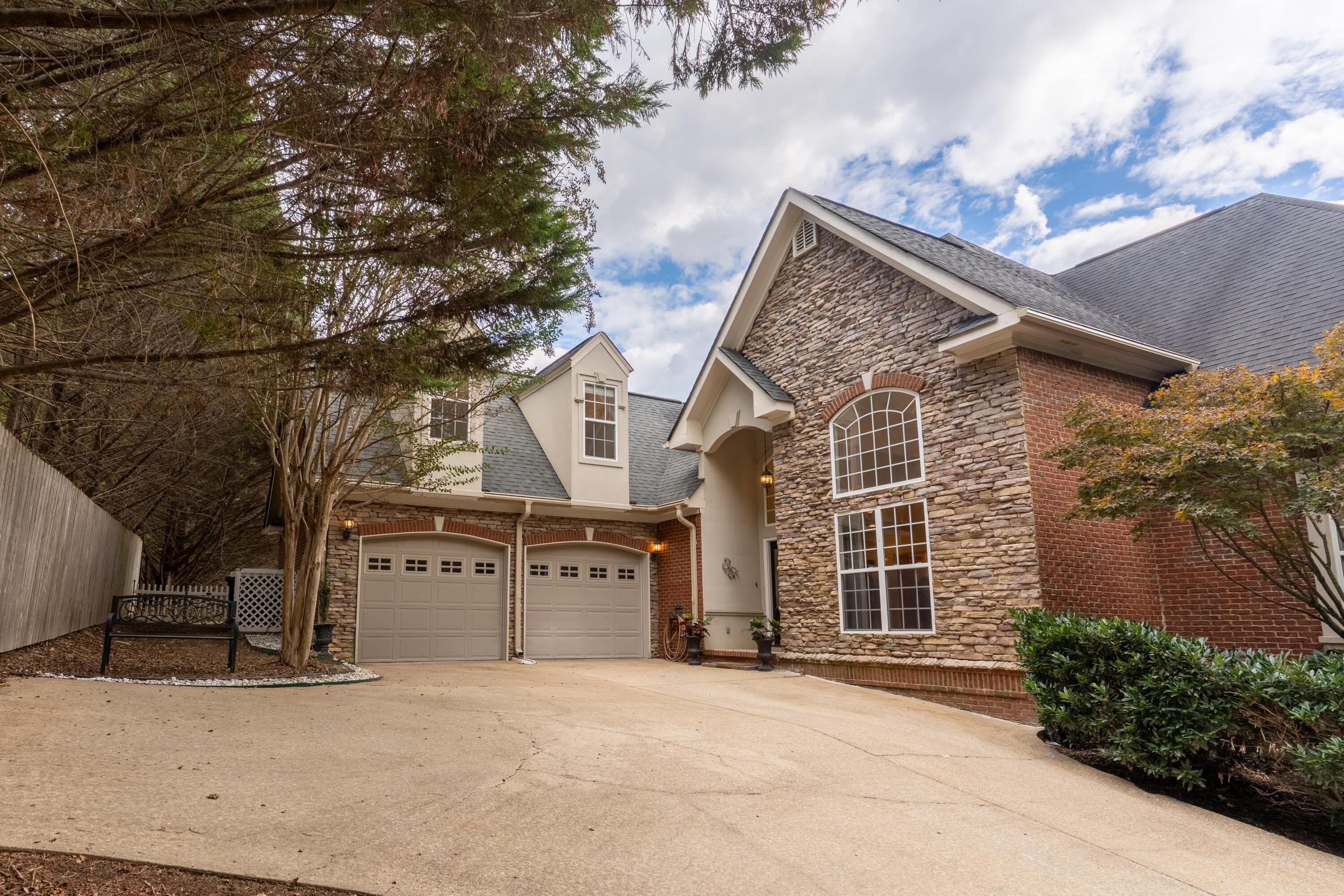3114 Forest Shadows Drive