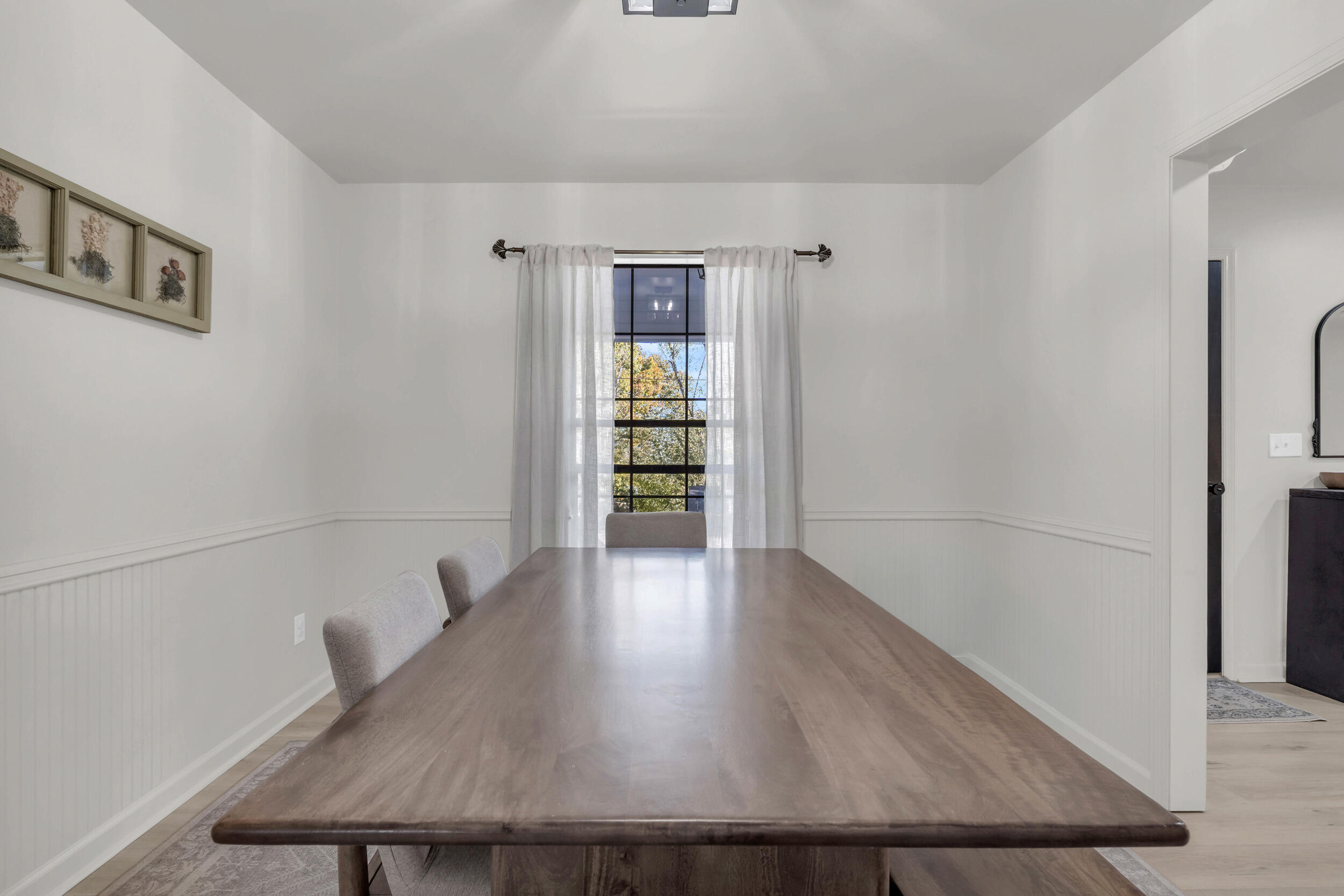4405 Panorama Drive