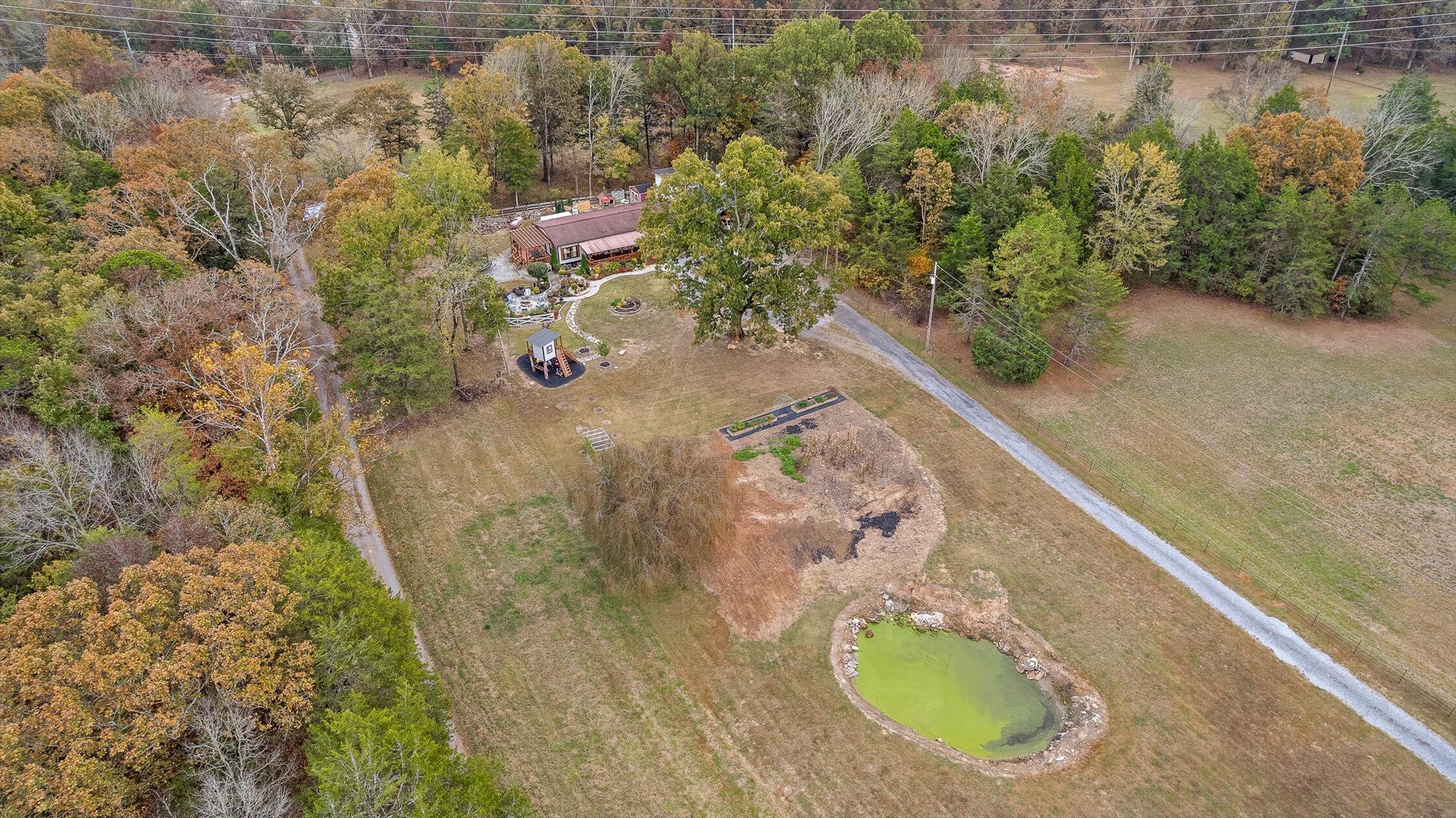 9812 Snow Hill Road
