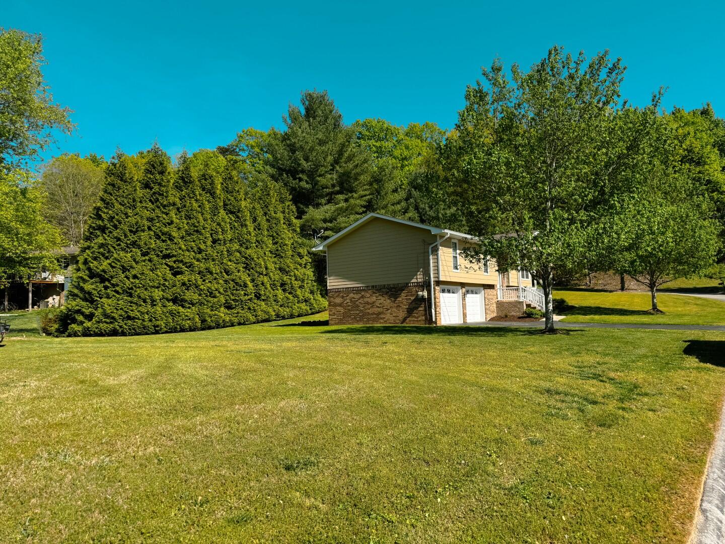 438 Sandalwood Drive