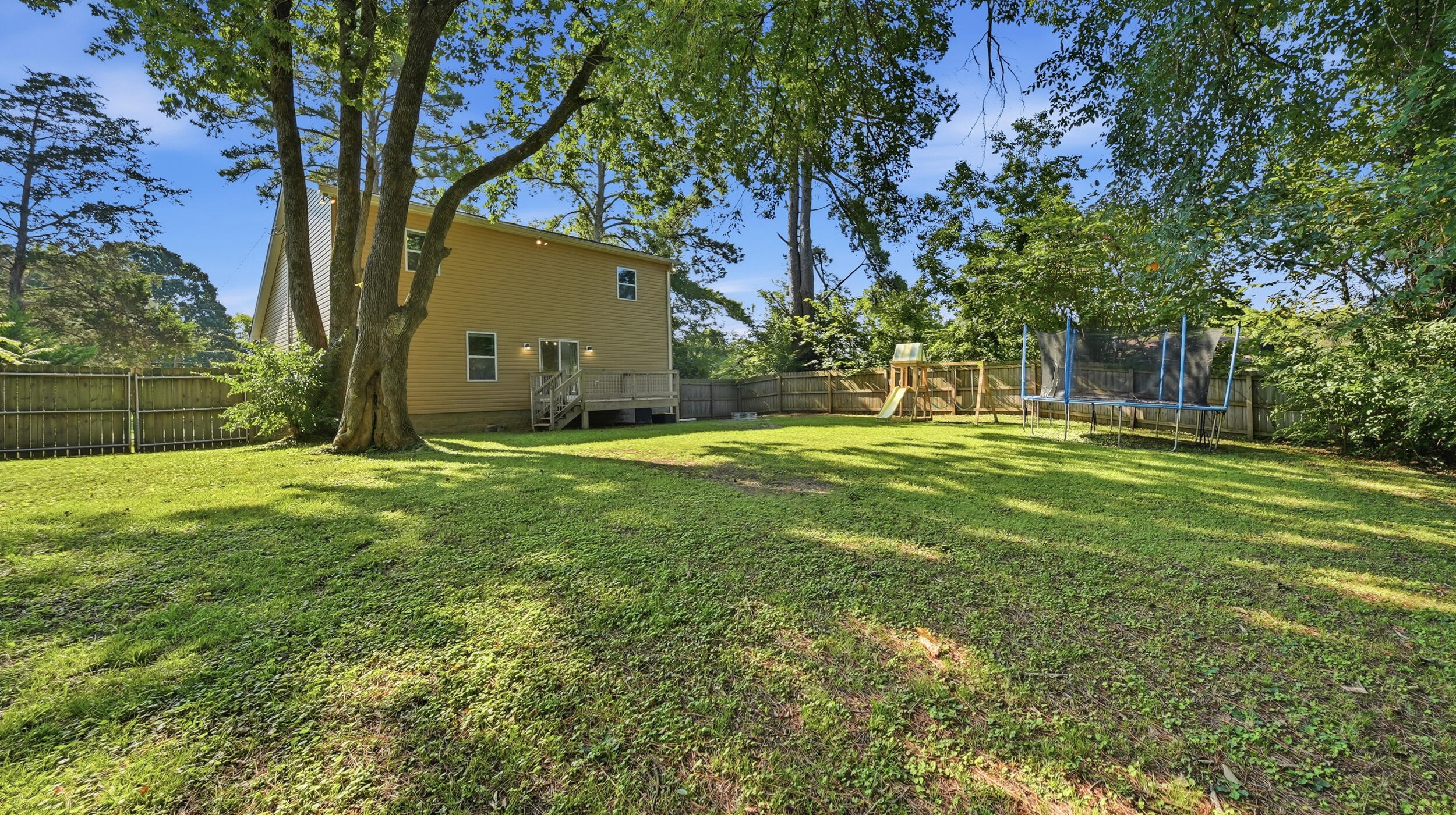443 Poplar Street