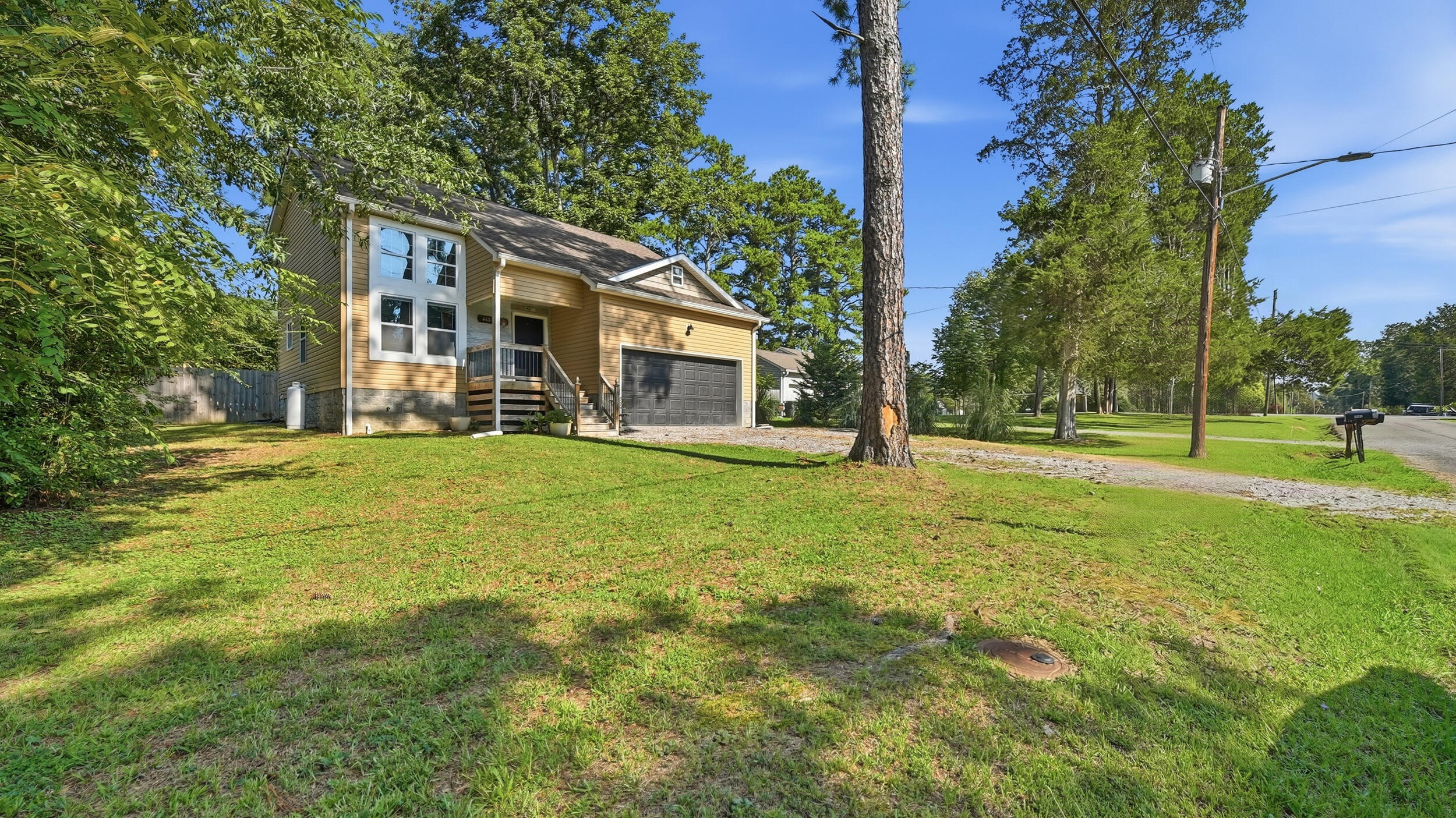 443 Poplar Street