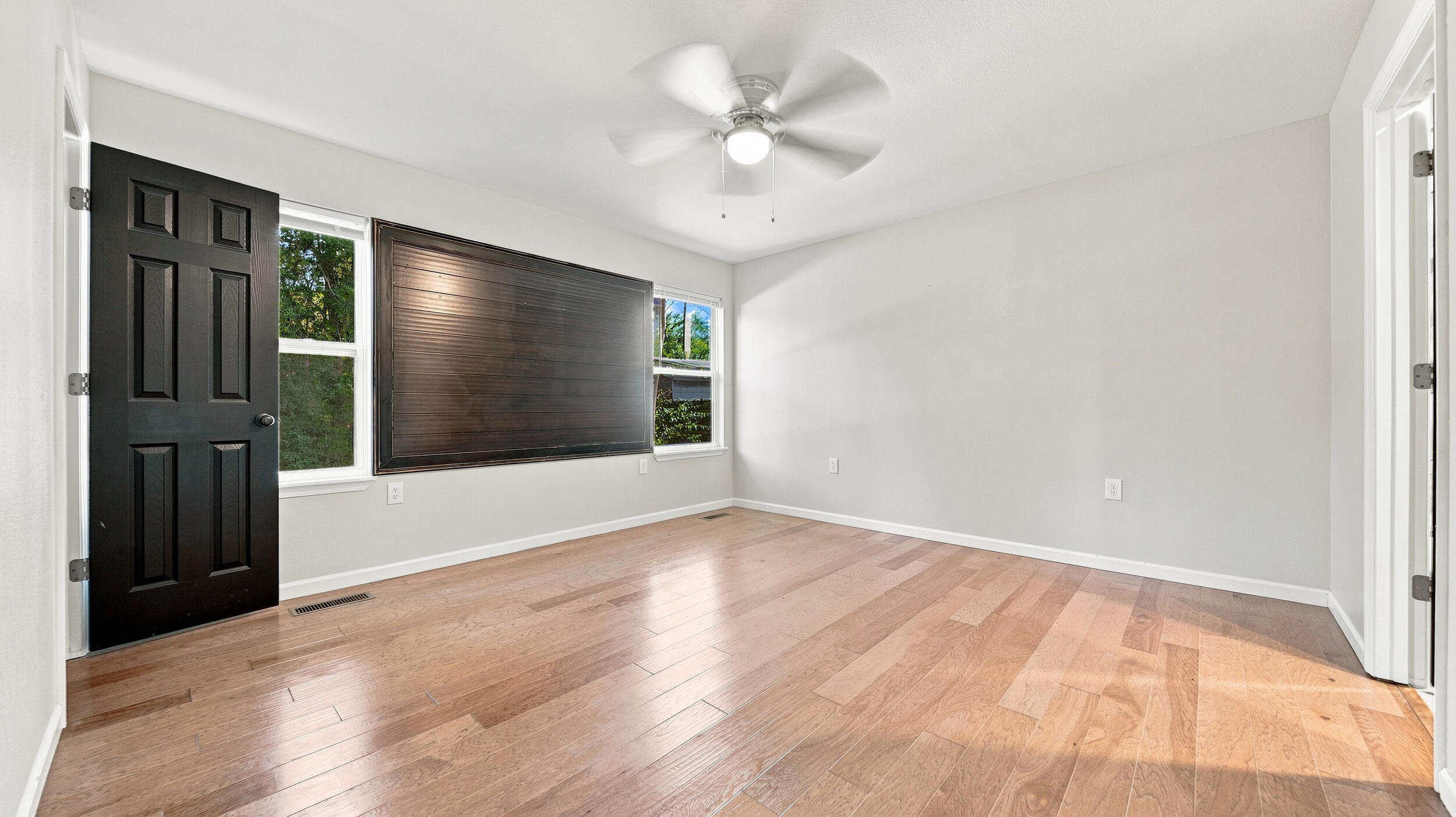 443 Poplar Street