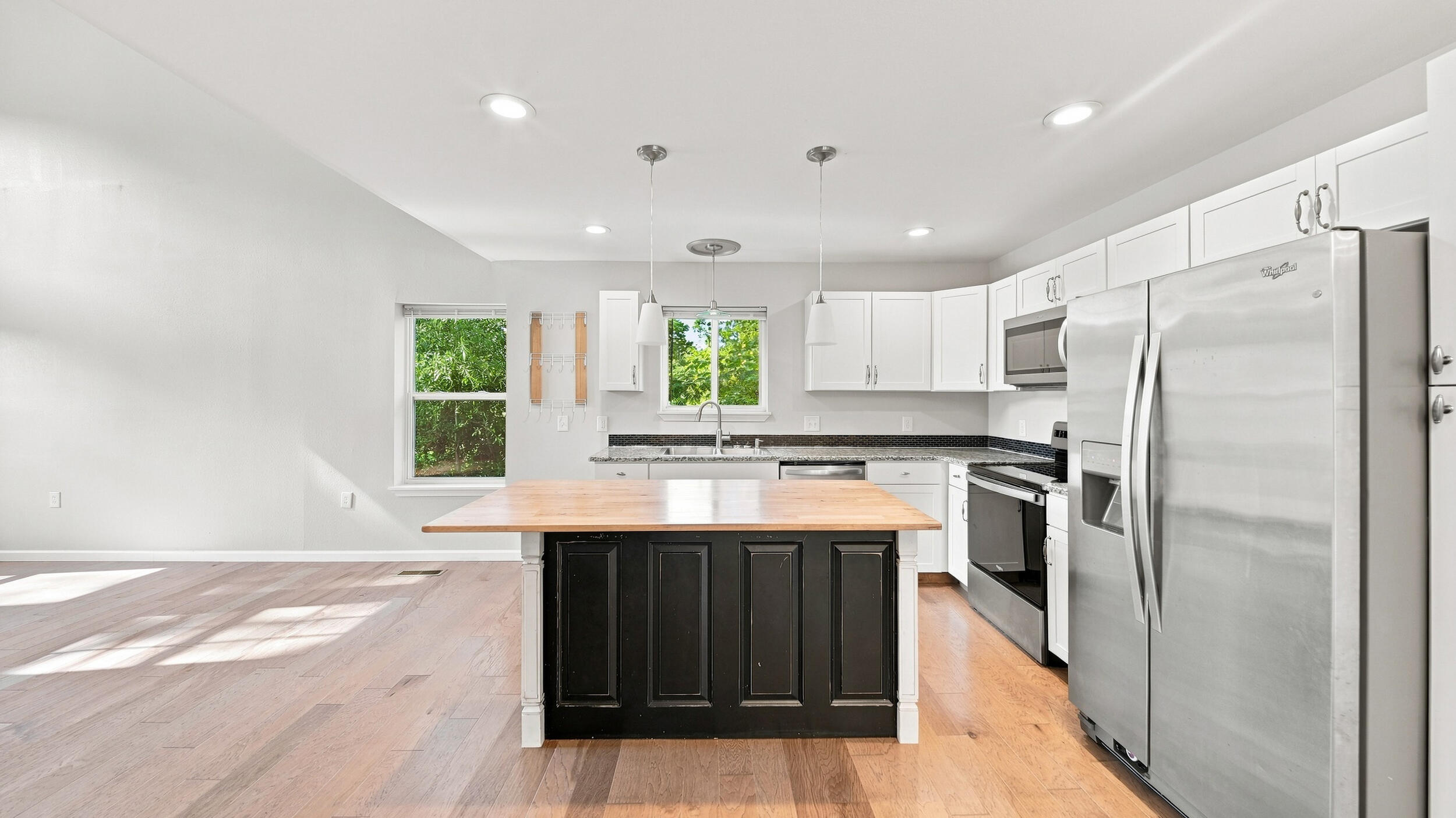 443 Poplar Street