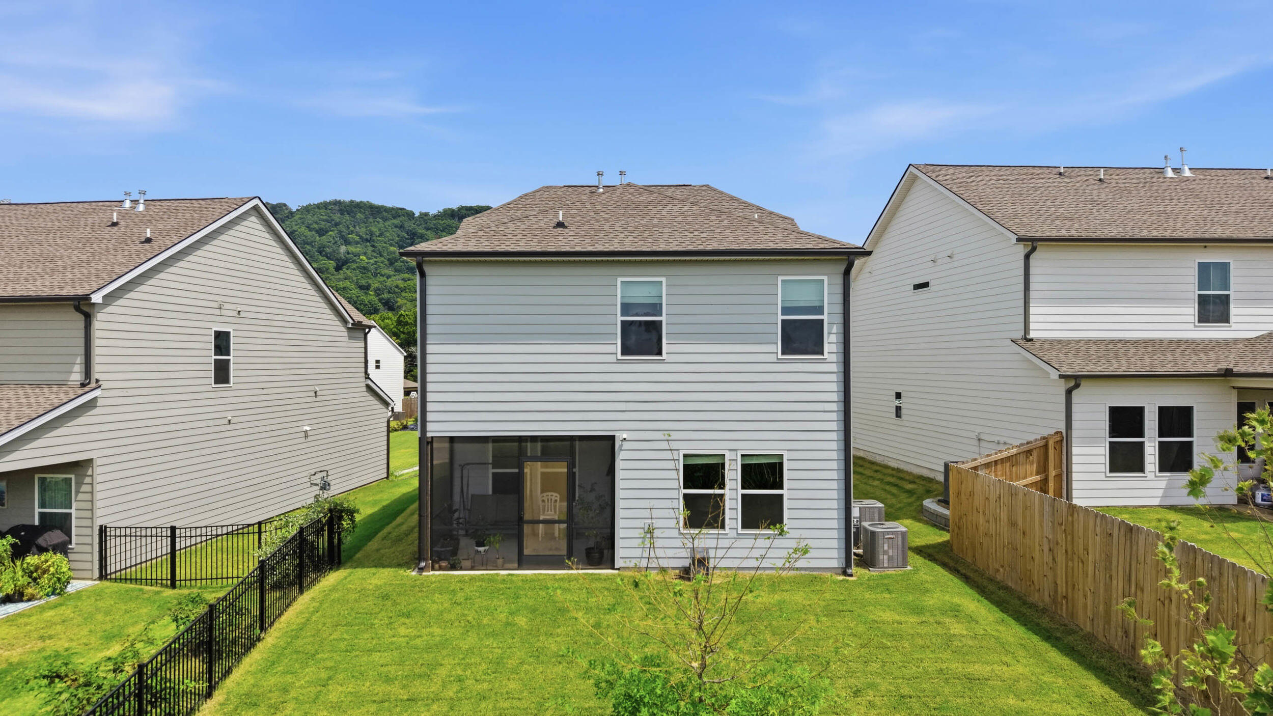 7581 Snow Line Lane