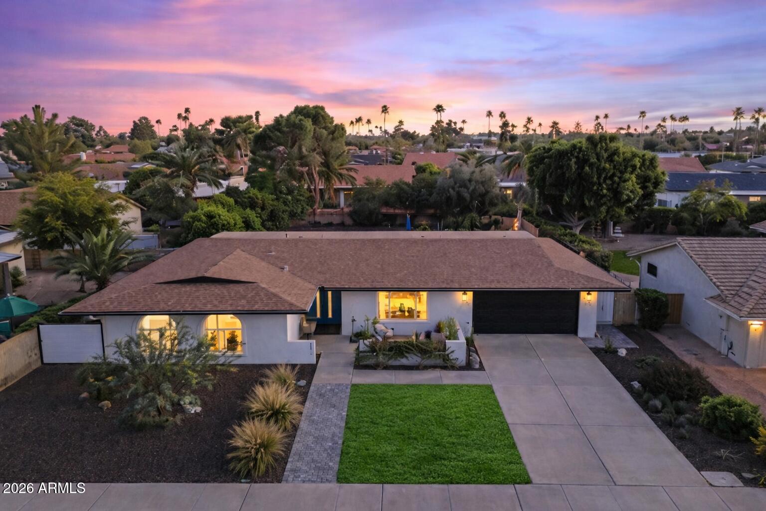 8571 E VIA DE ENCANTO