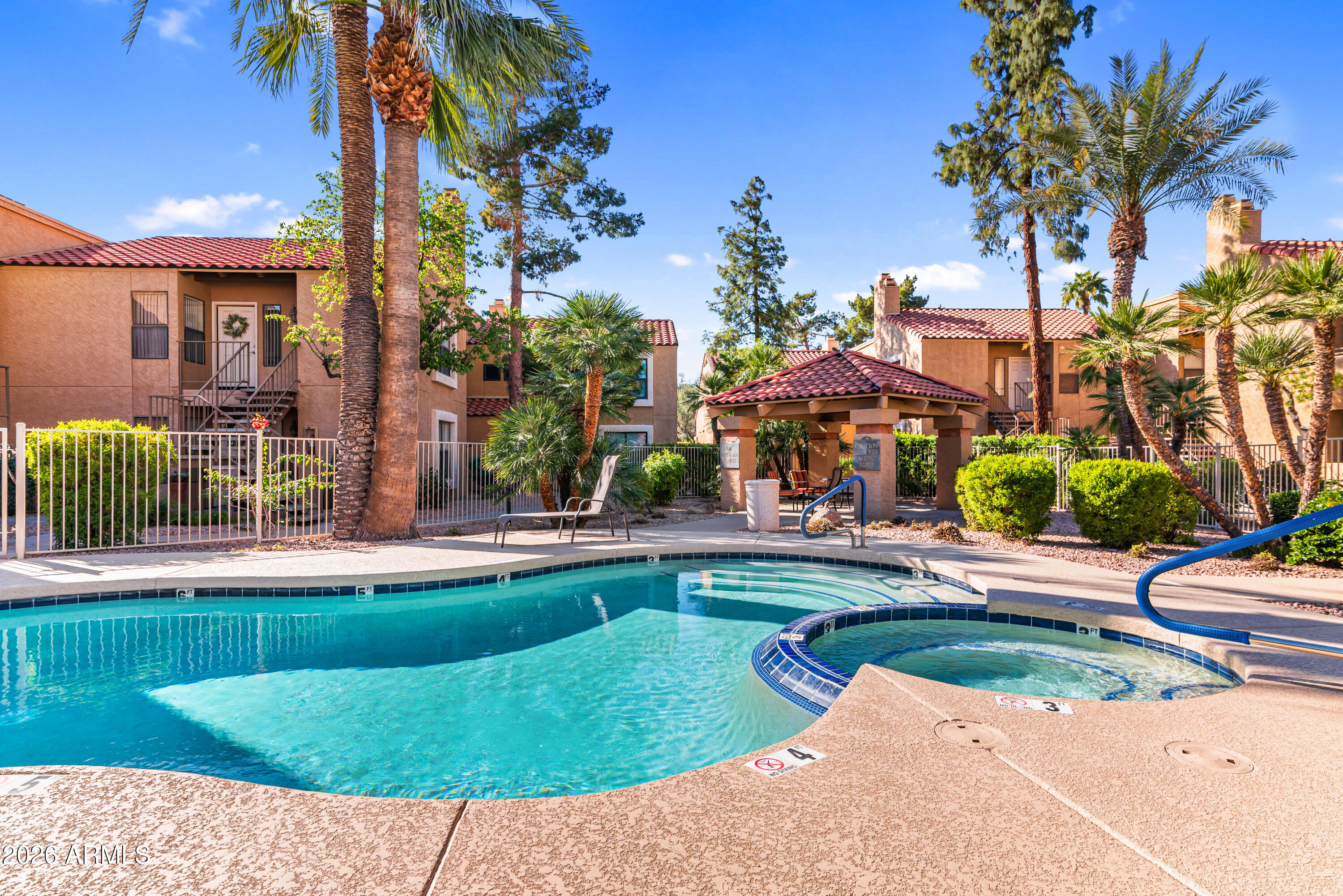 8787 E MOUNTAIN VIEW Road 1019