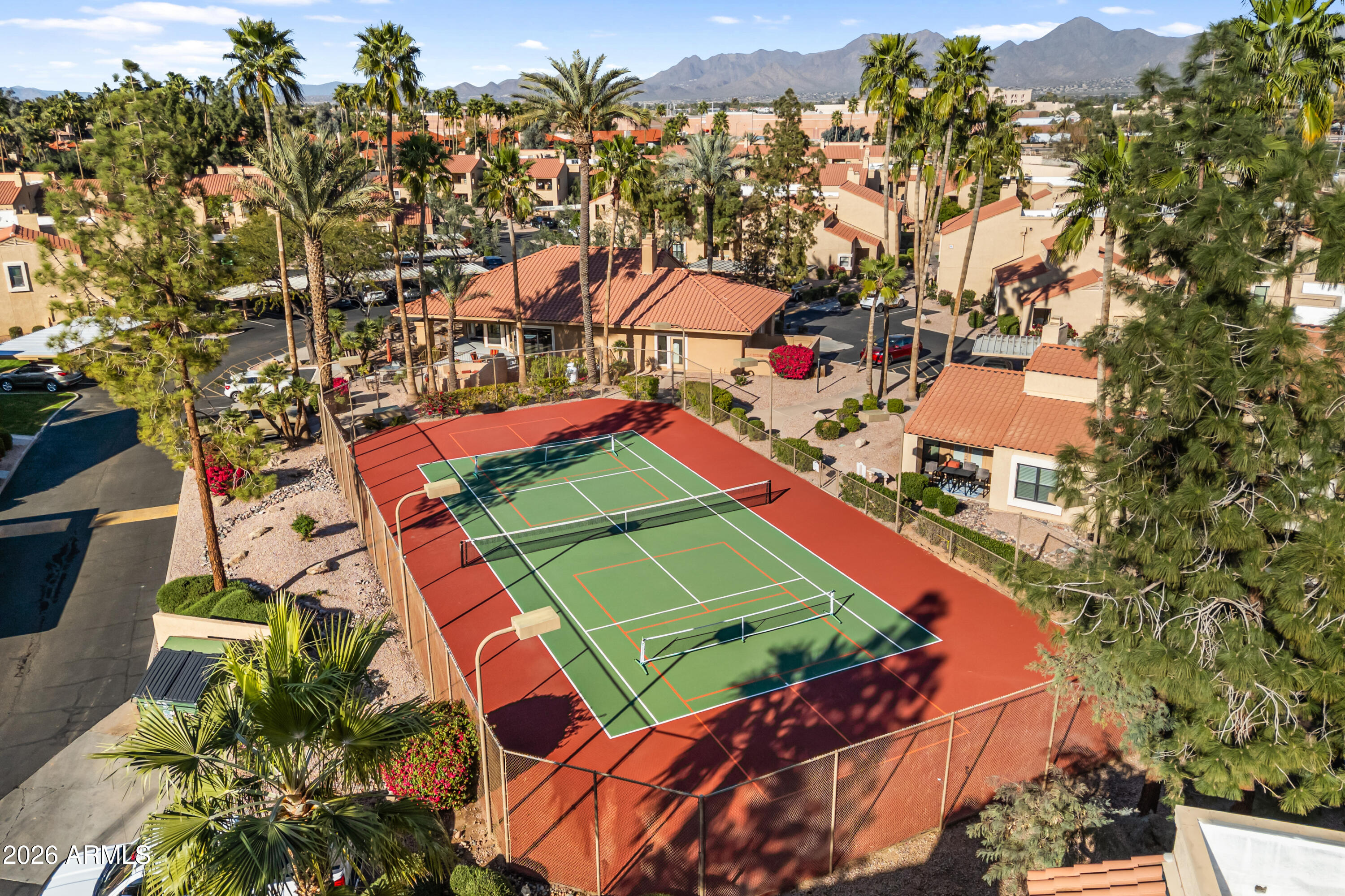 8787 E MOUNTAIN VIEW Road 1019