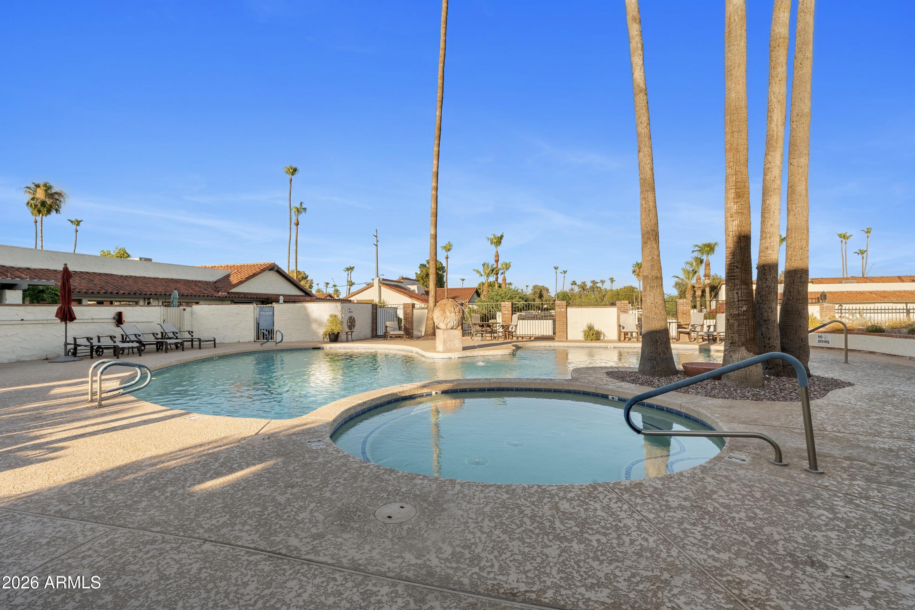 5762 N Scottsdale Road