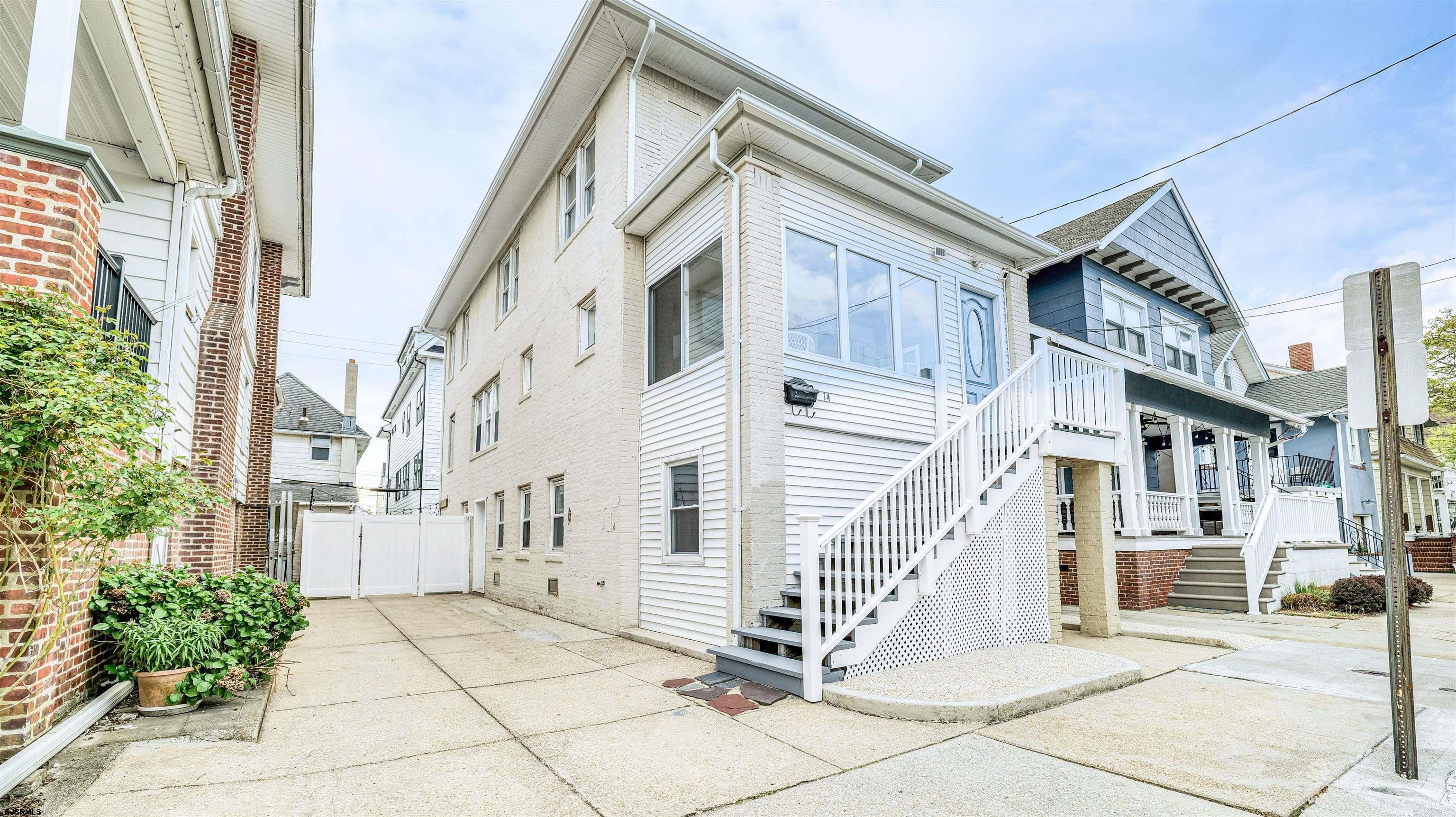 14 N Vassar Square