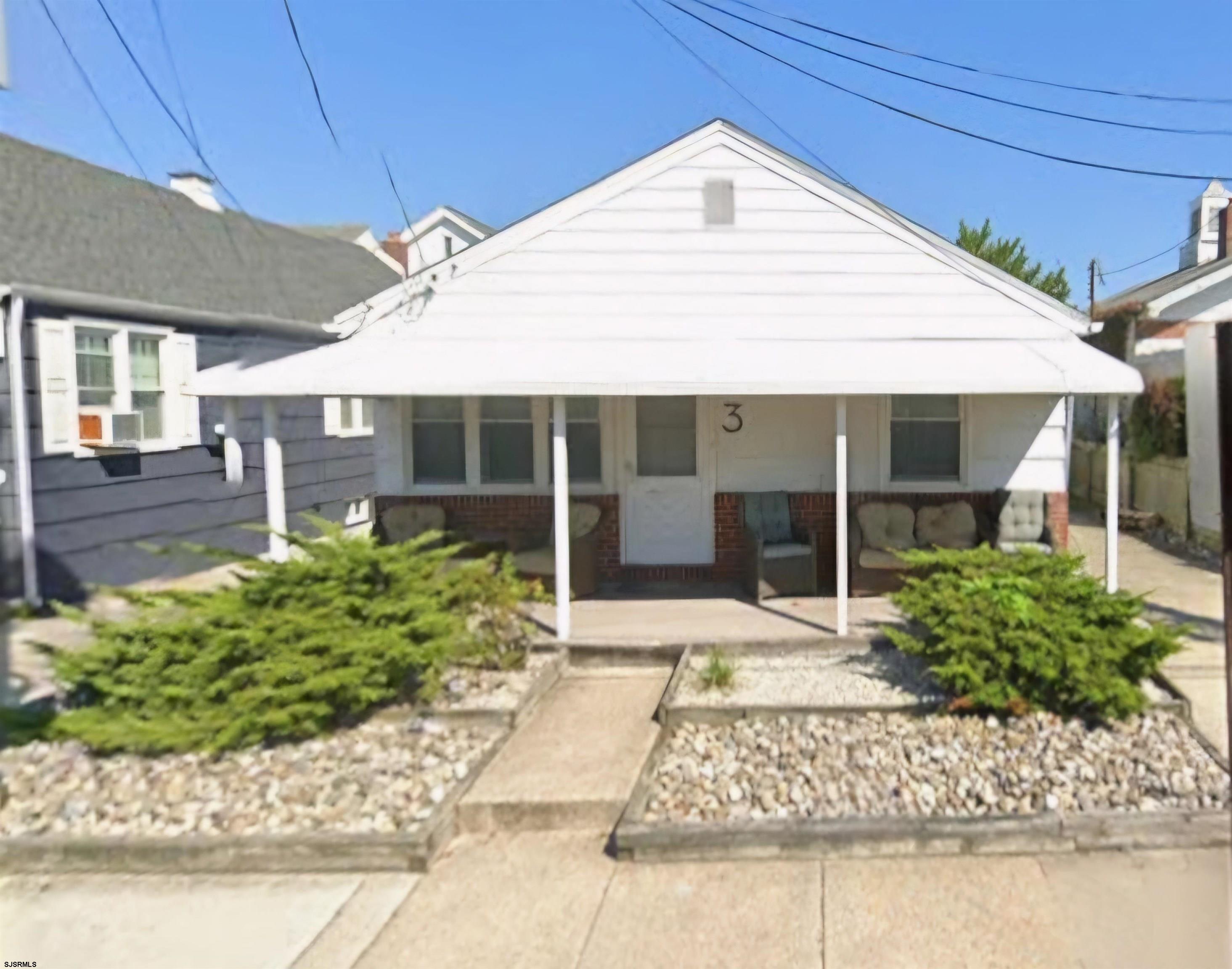 3 N Franklin Ave