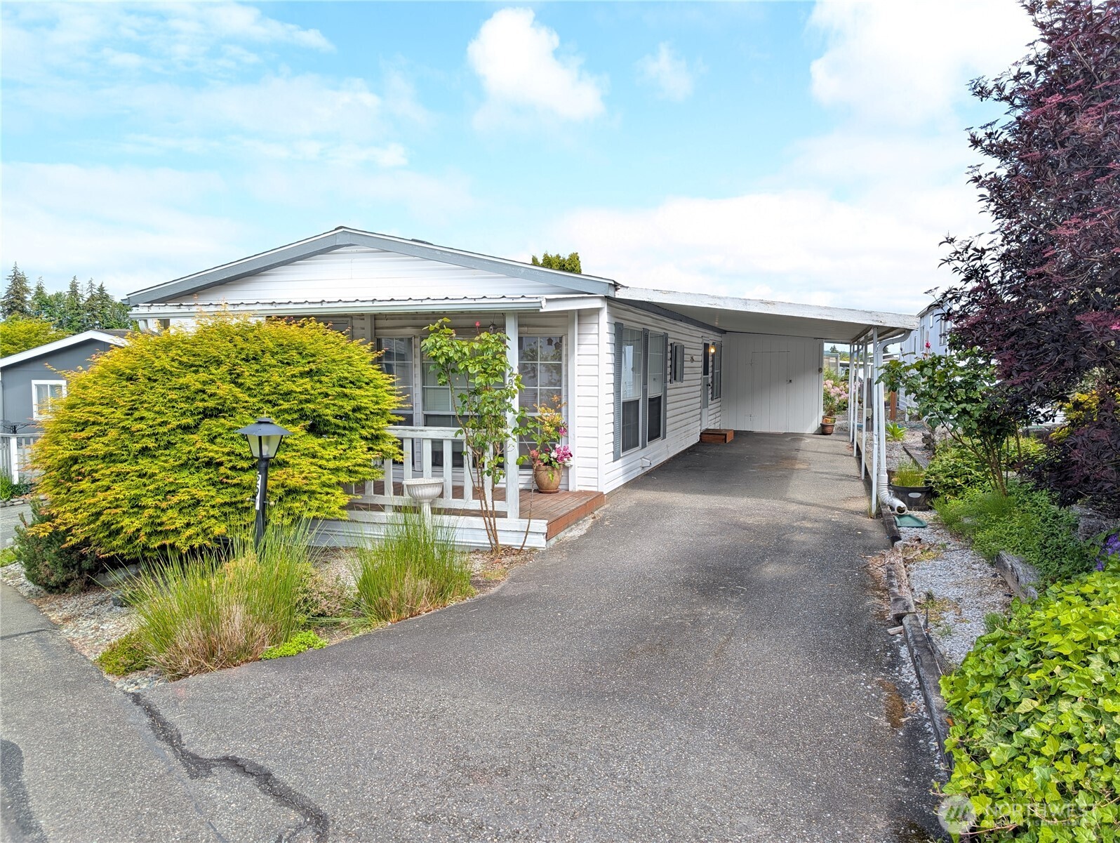 1200 Lincoln Ave Unit: 297