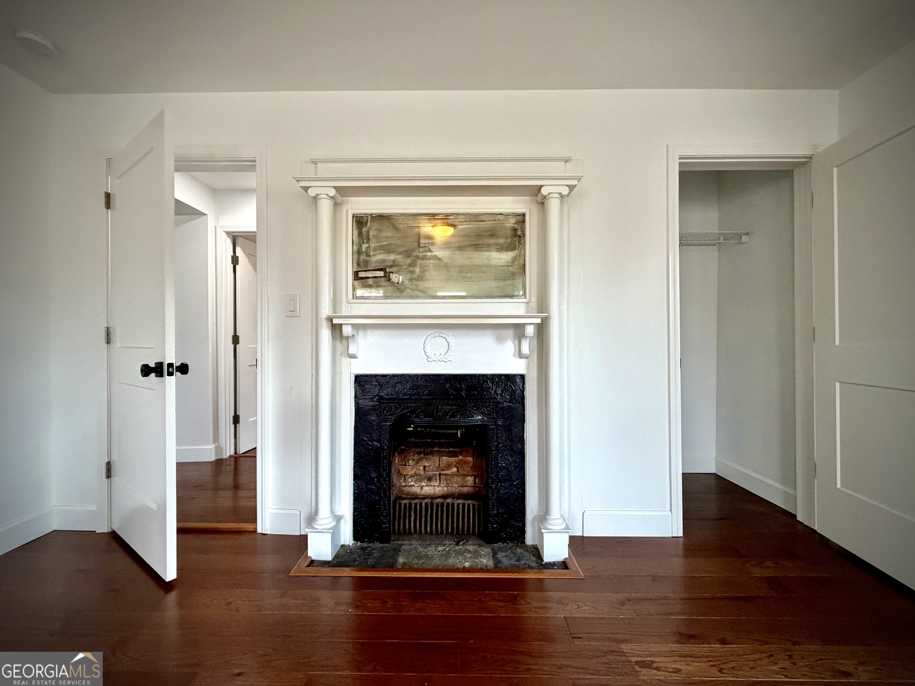 106 N Line Street