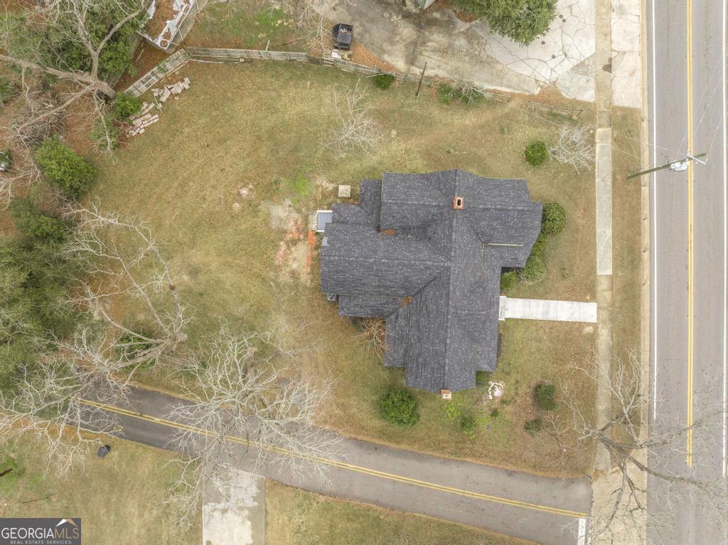 106 N Line Street