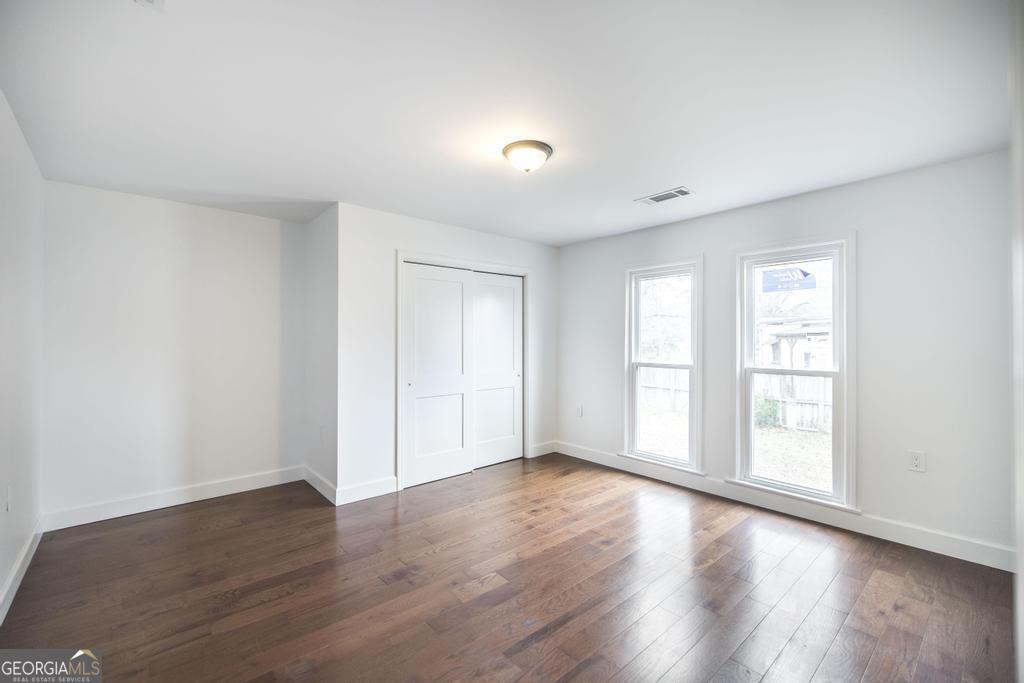 106 N Line Street