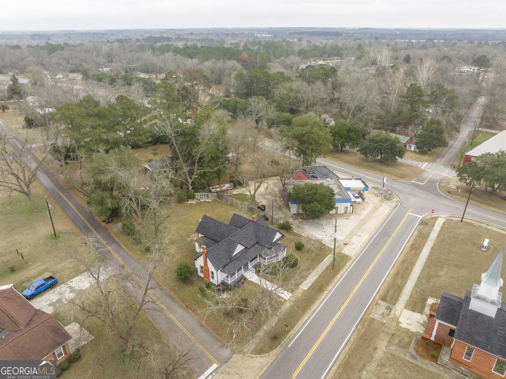 106 N Line Street
