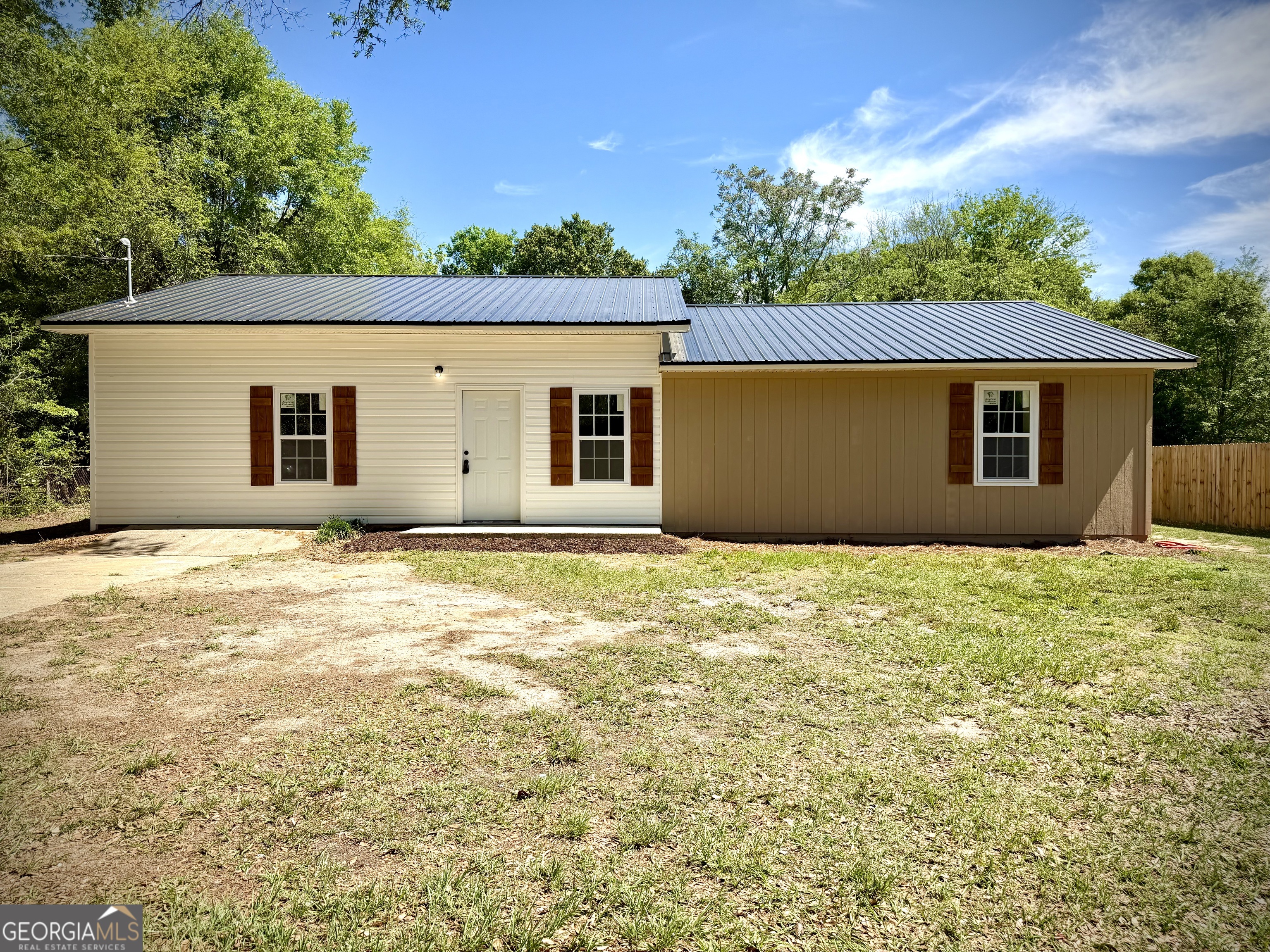 118 Pinecone Drive