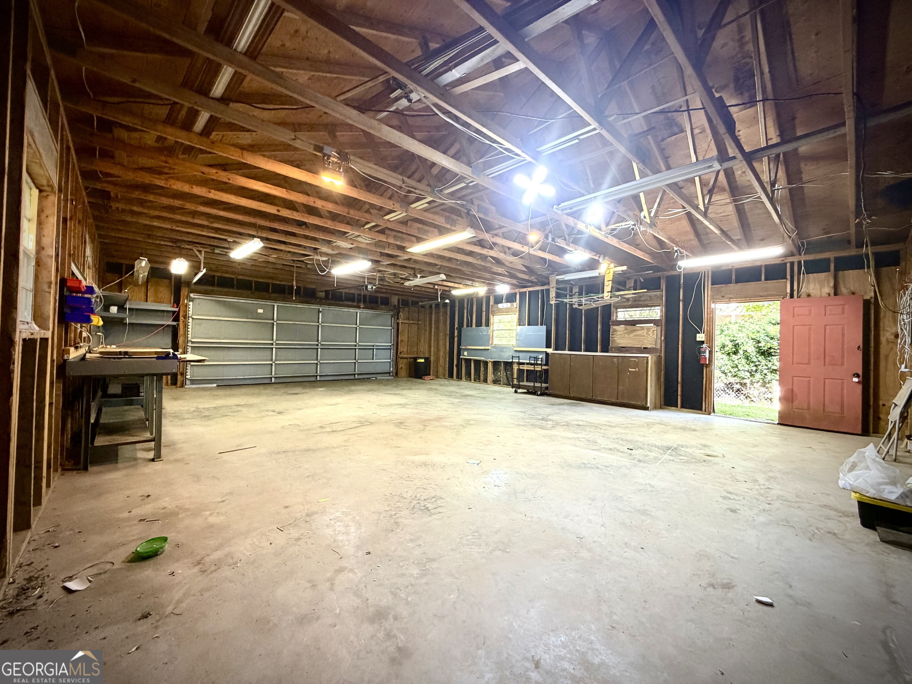 290 Virginia Circle