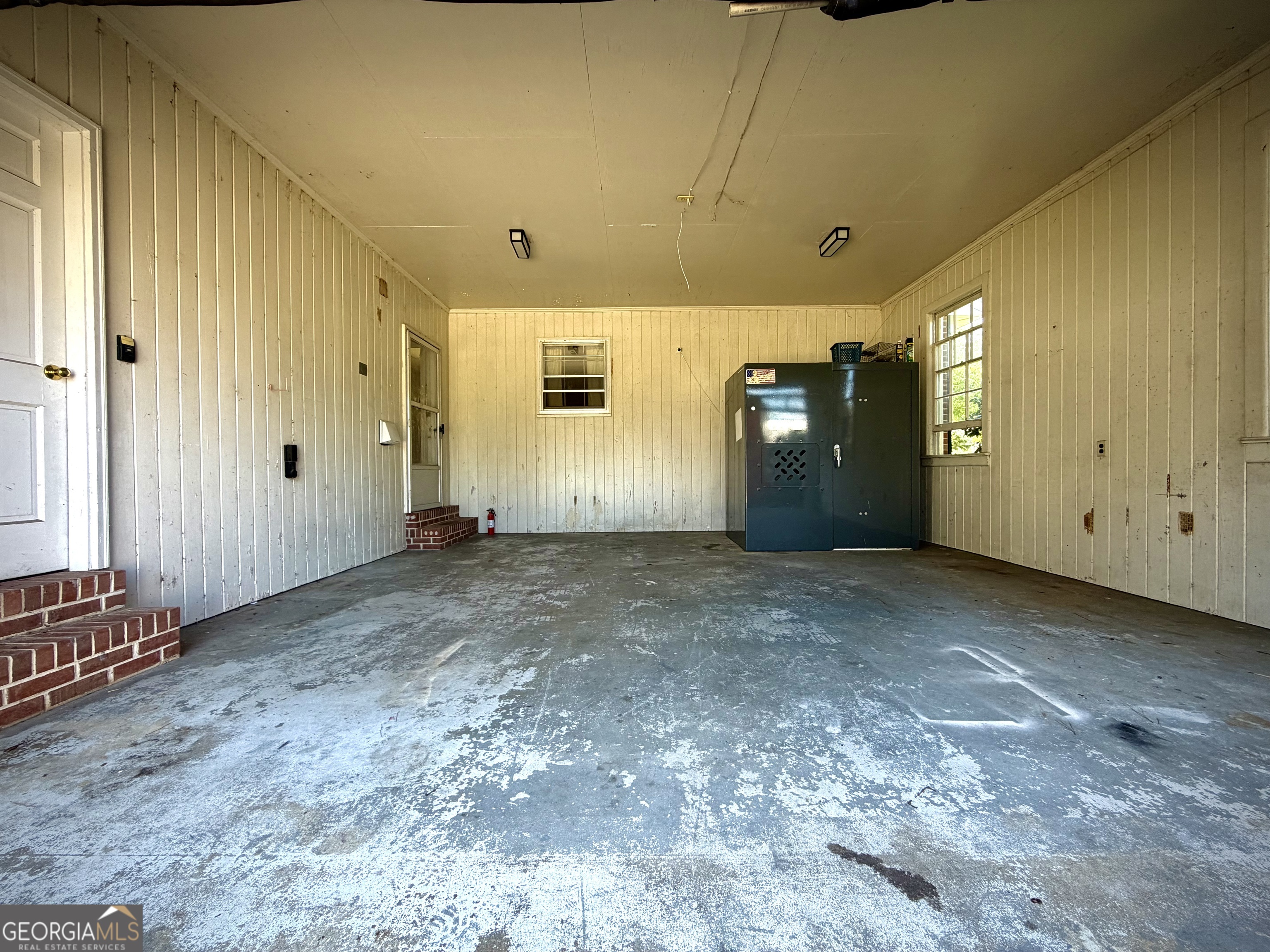 290 Virginia Circle