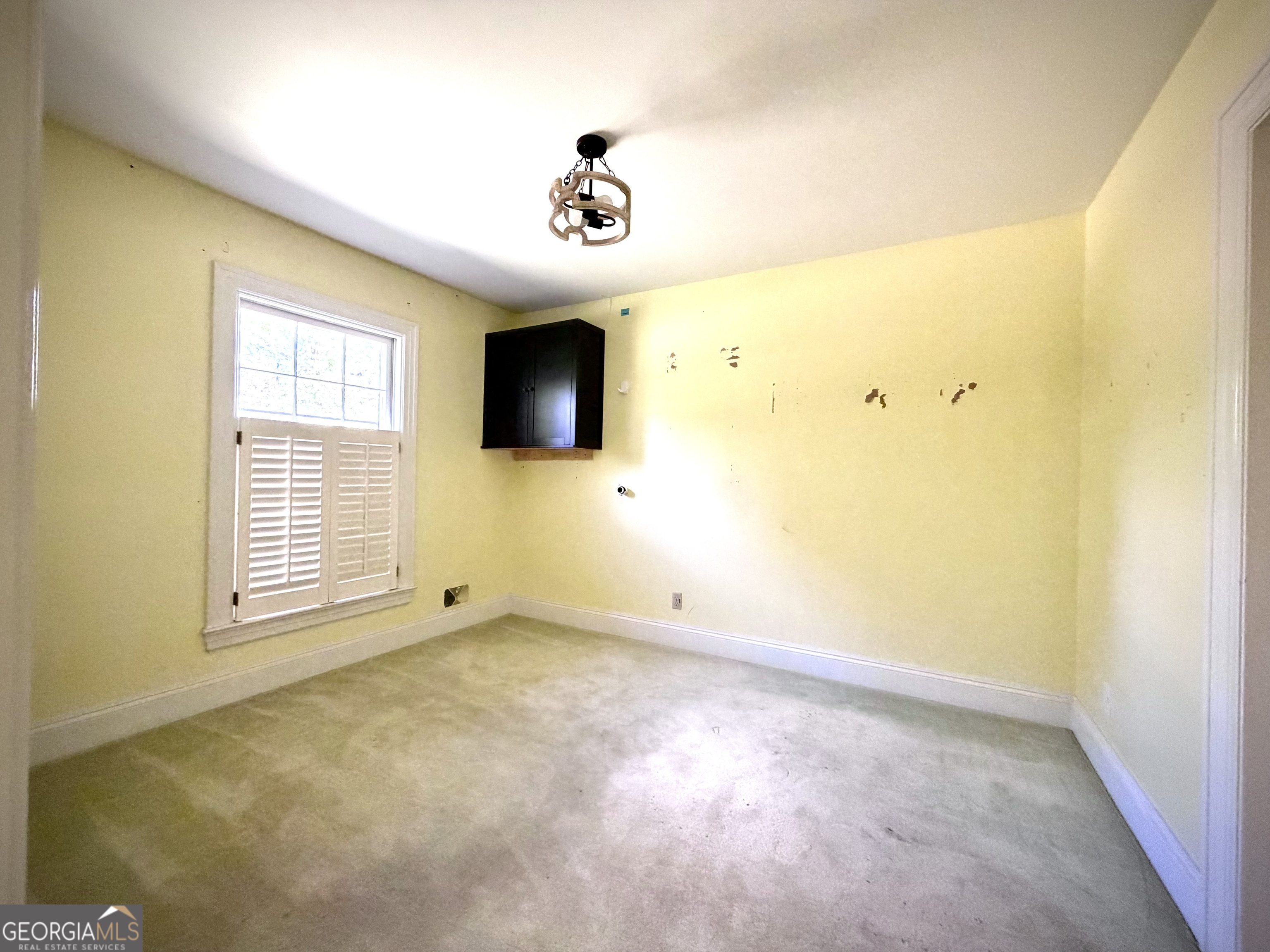 290 Virginia Circle