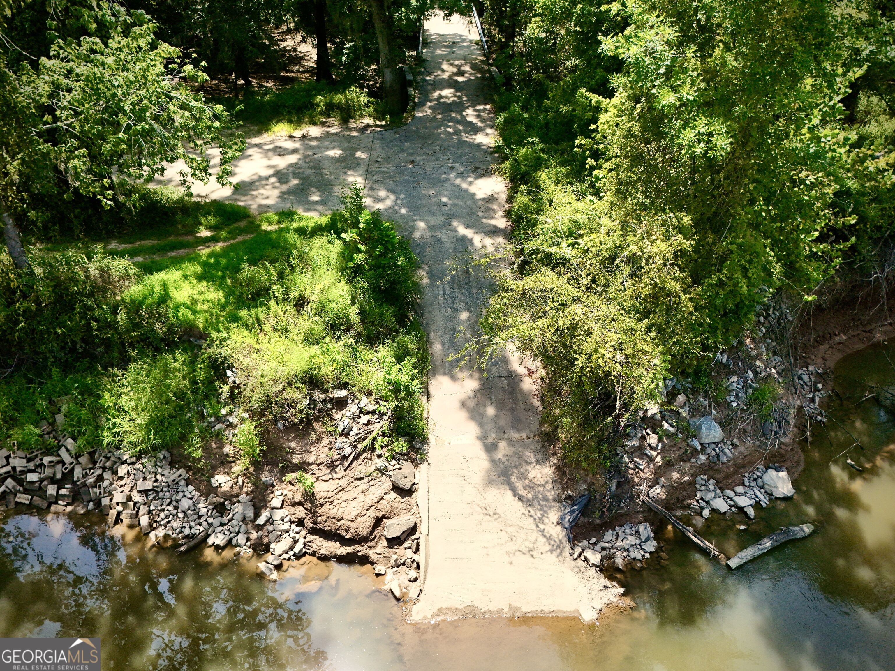 637 Chieftain Trail