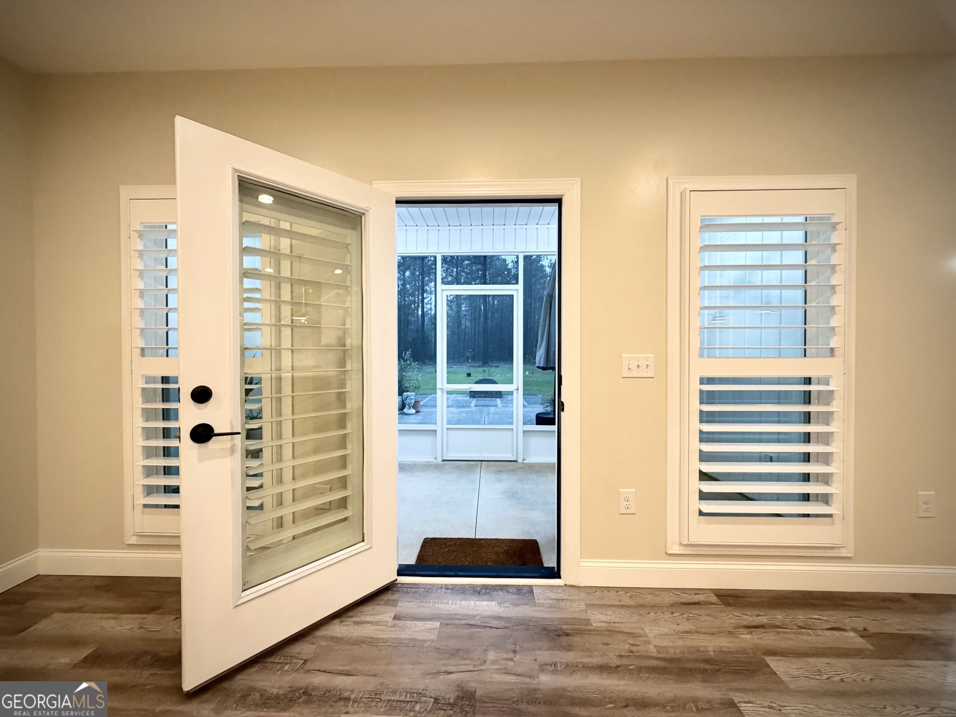 637 Chieftain Trail