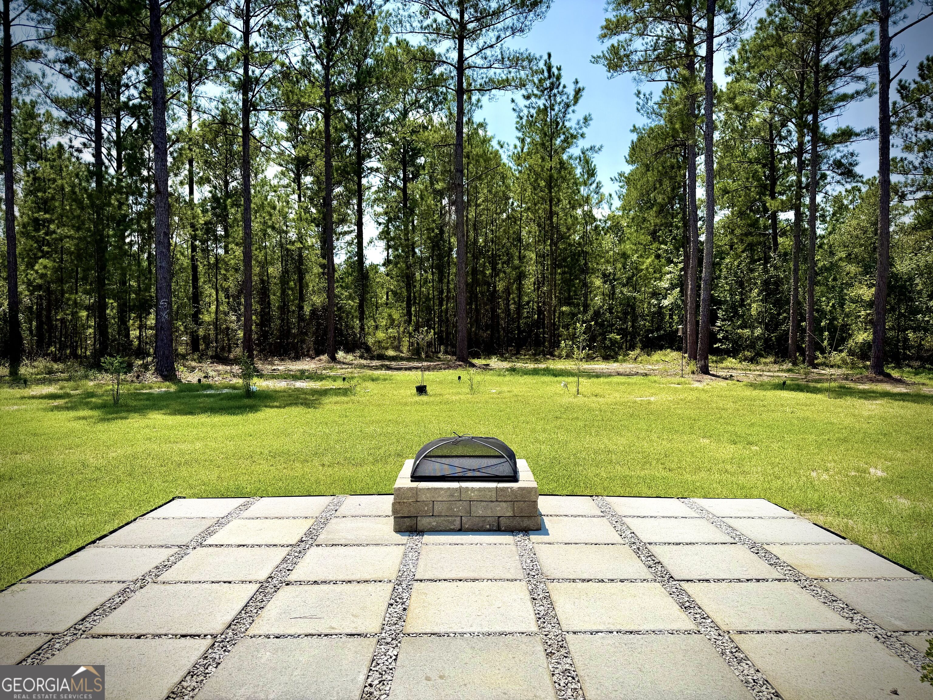 637 Chieftain Trail