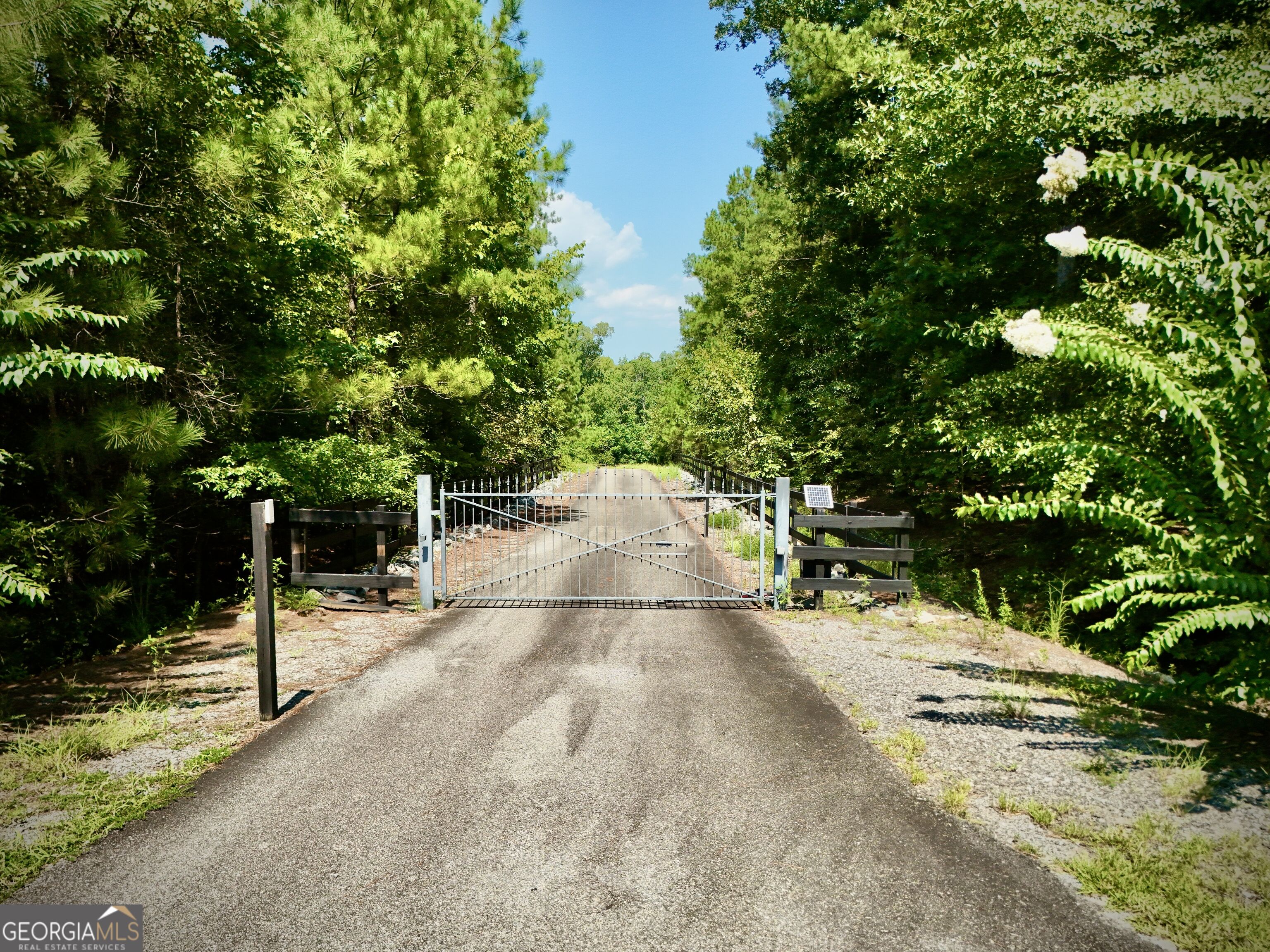 637 Chieftain Trail