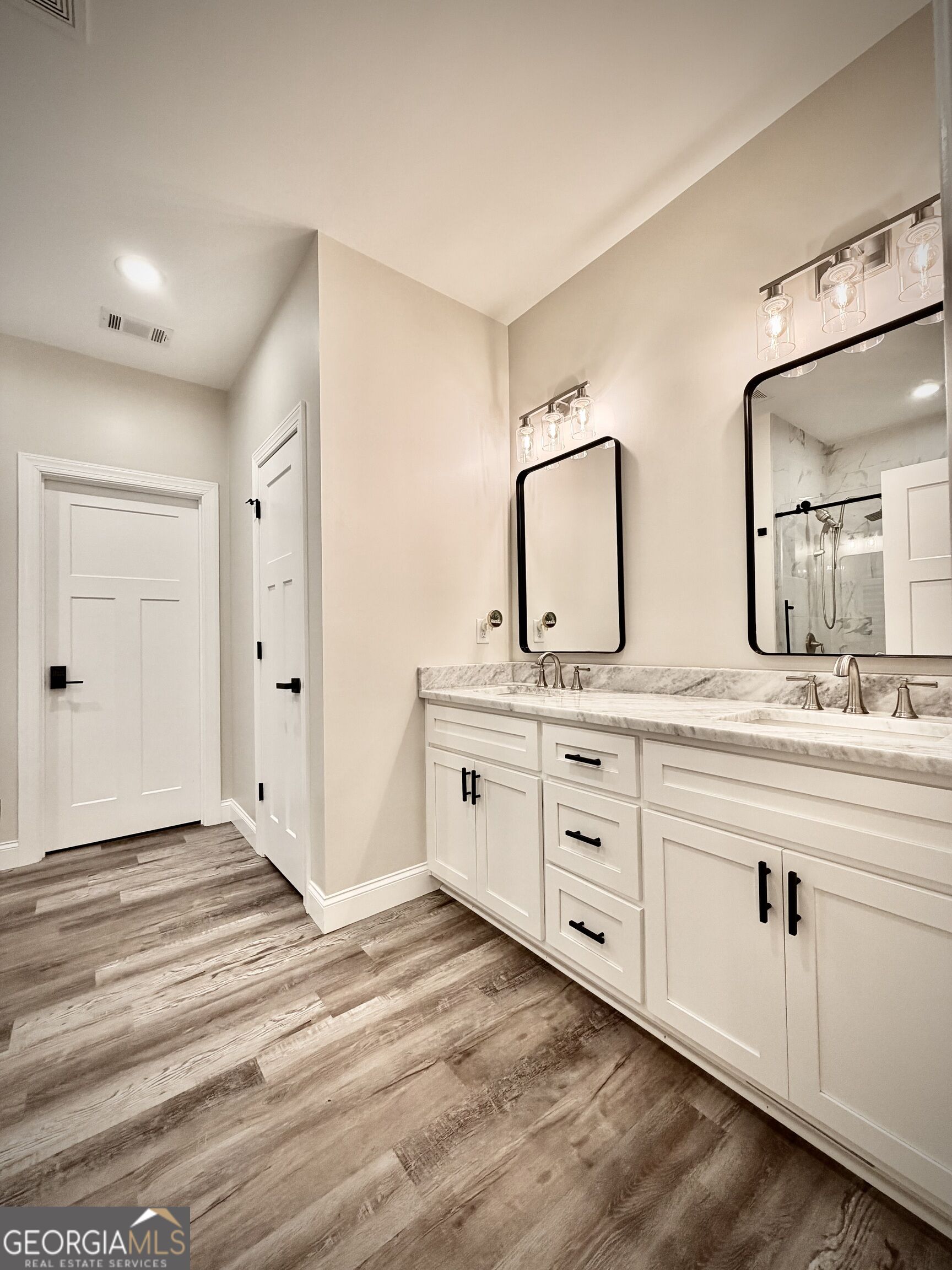 637 Chieftain Trail