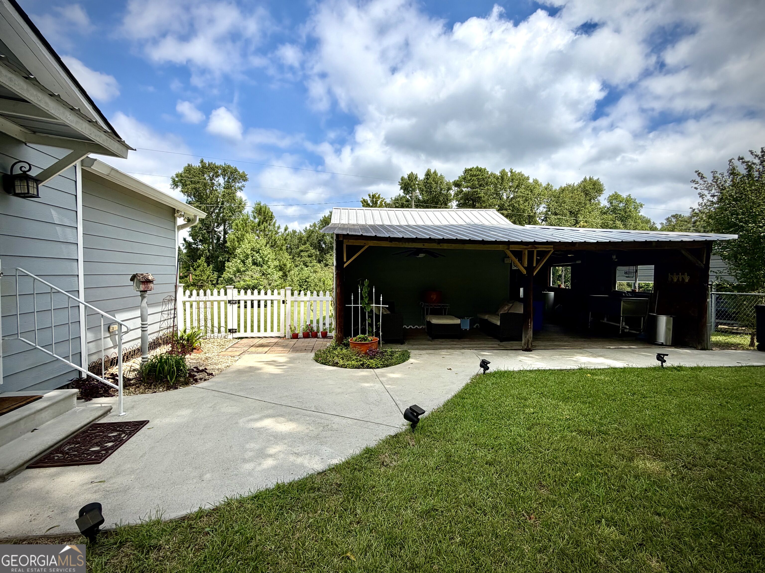 3506 Us Highway 441 S