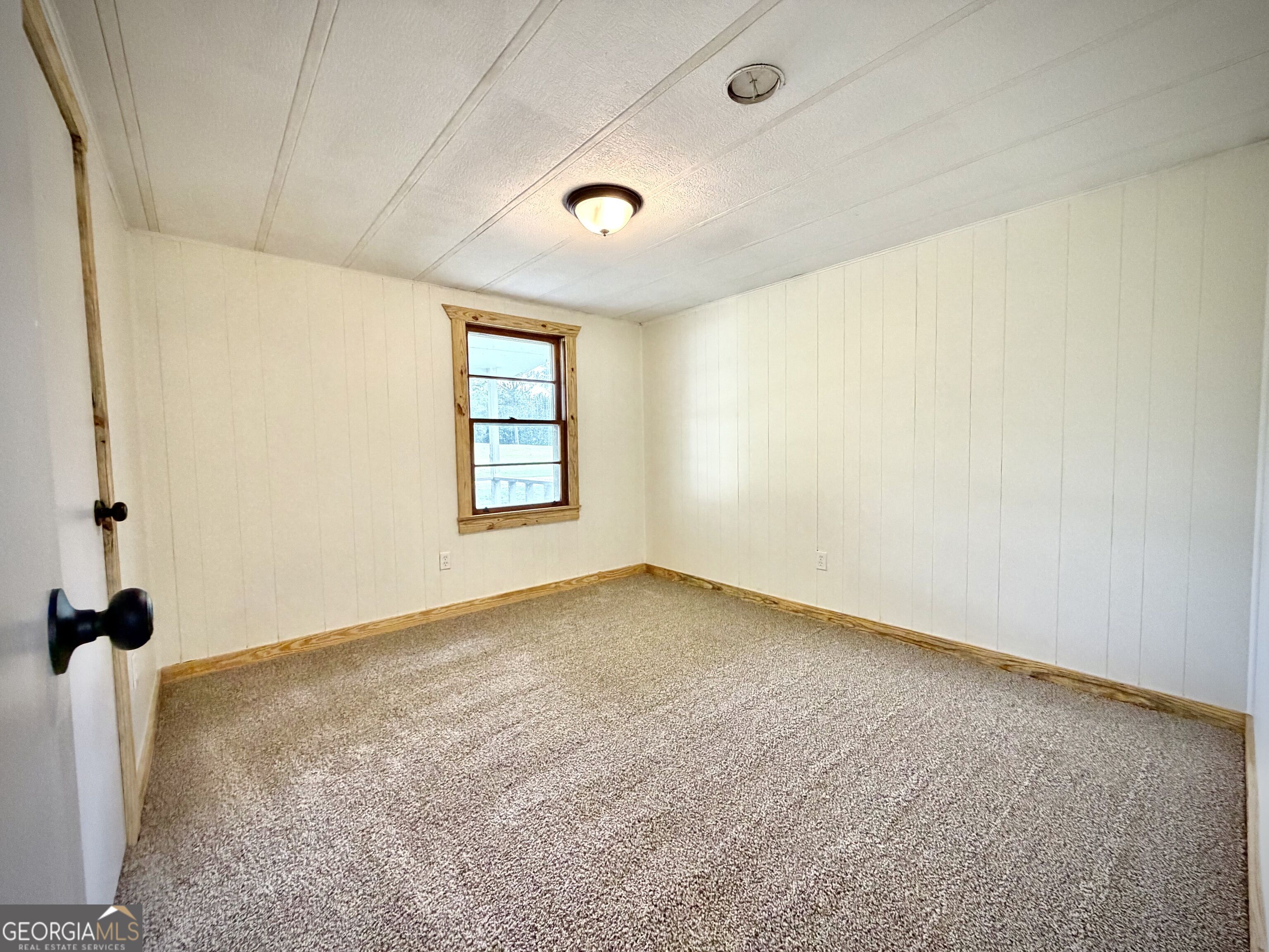 107 W Norris Street