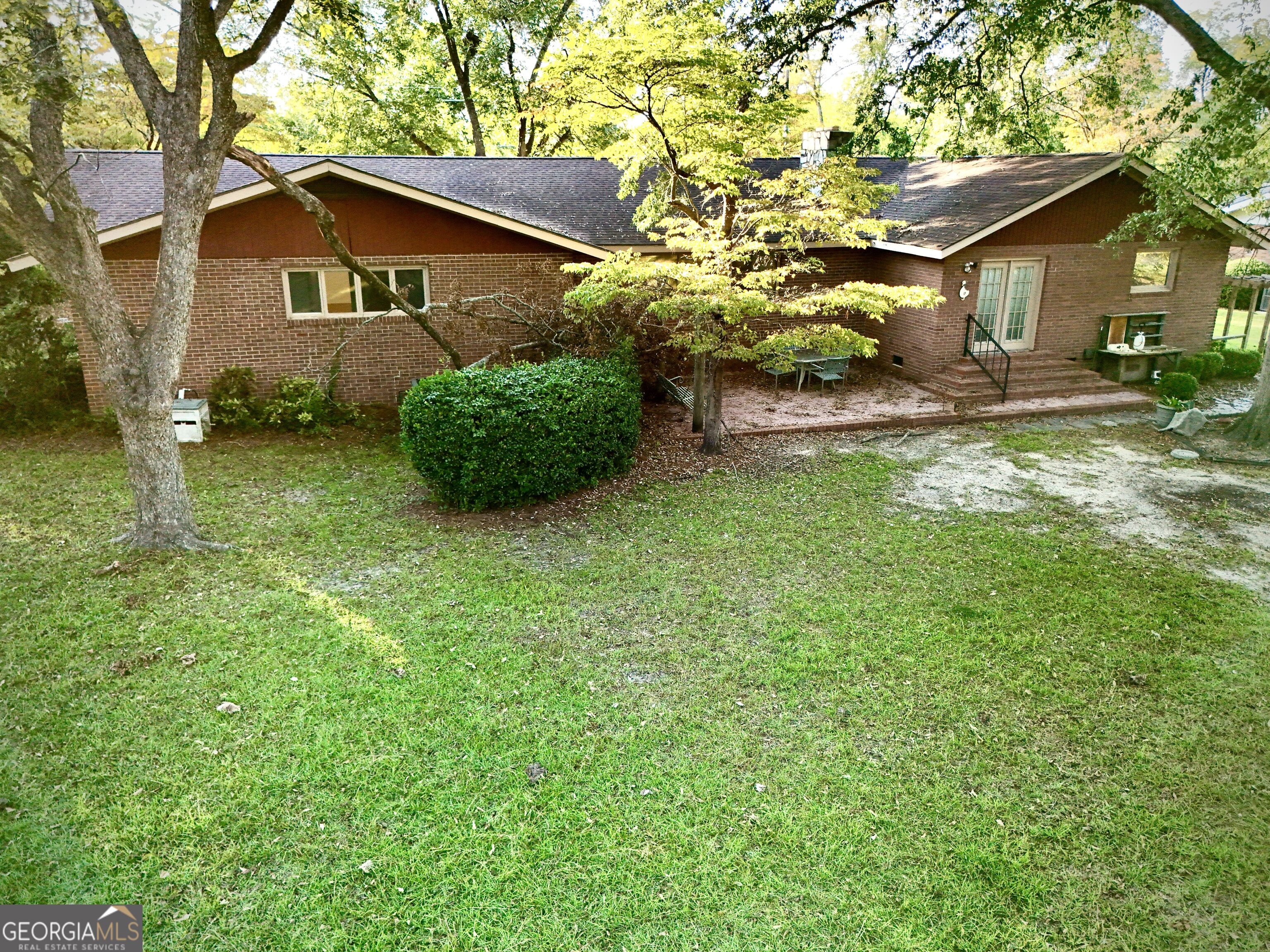 111 Roberson Street